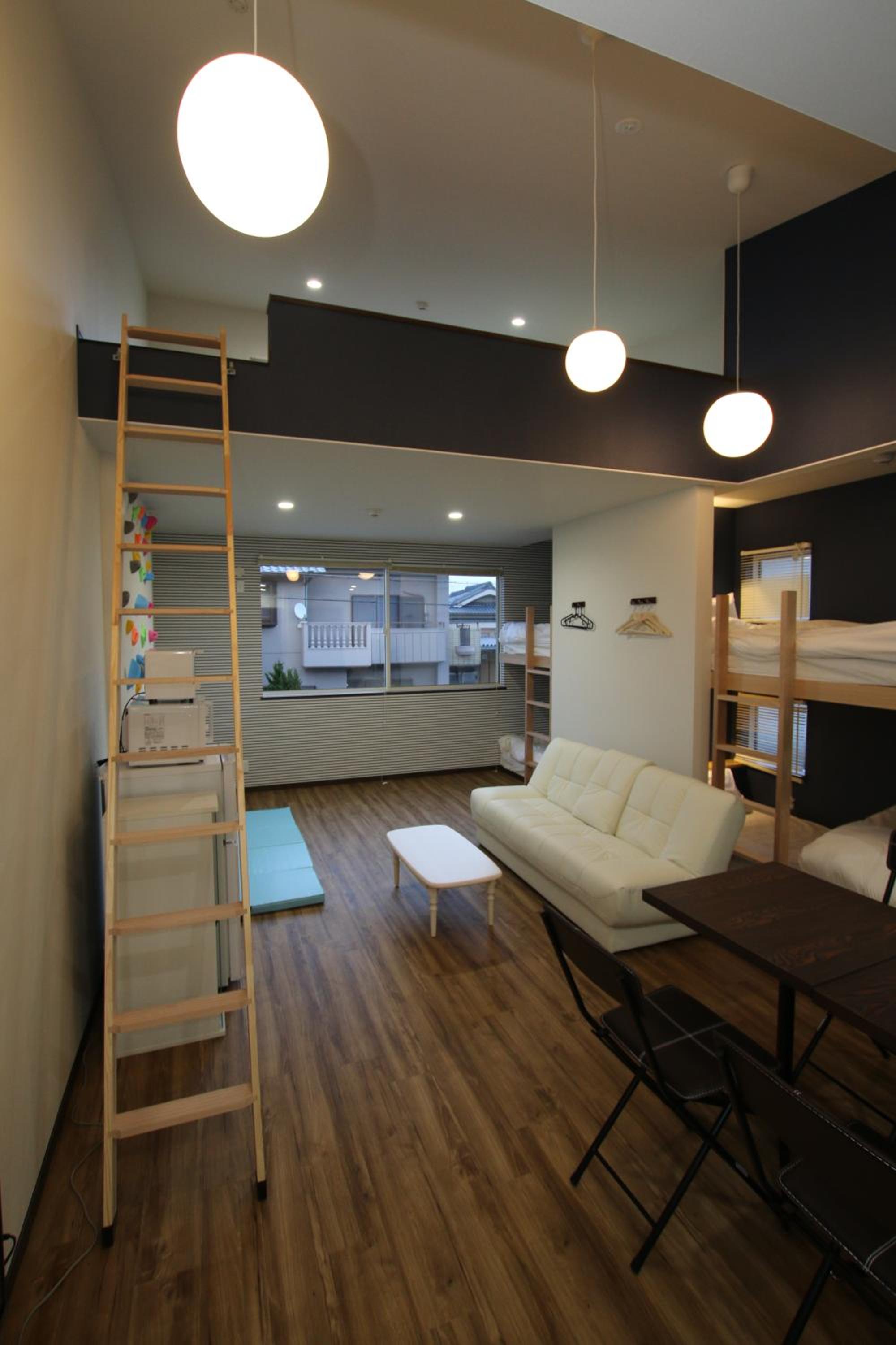 Apartment with Garden View - Photo 17