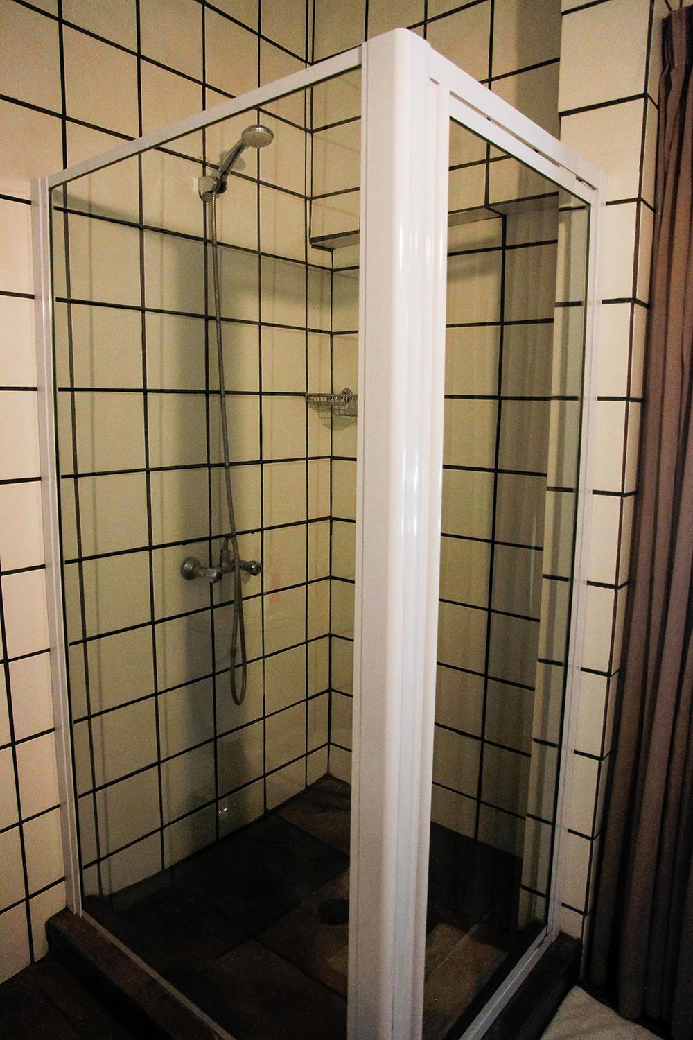 Deluxe Double Room - Photo 23