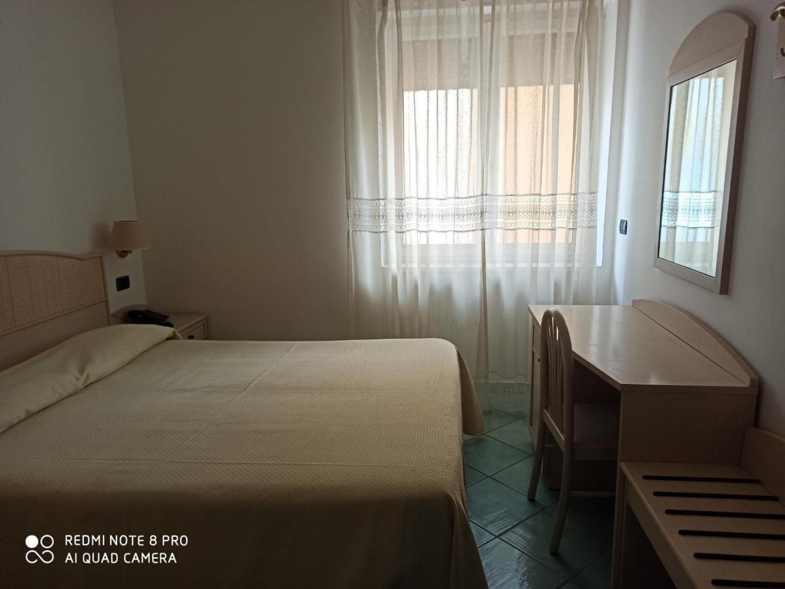 Quarto Duplo Econômico