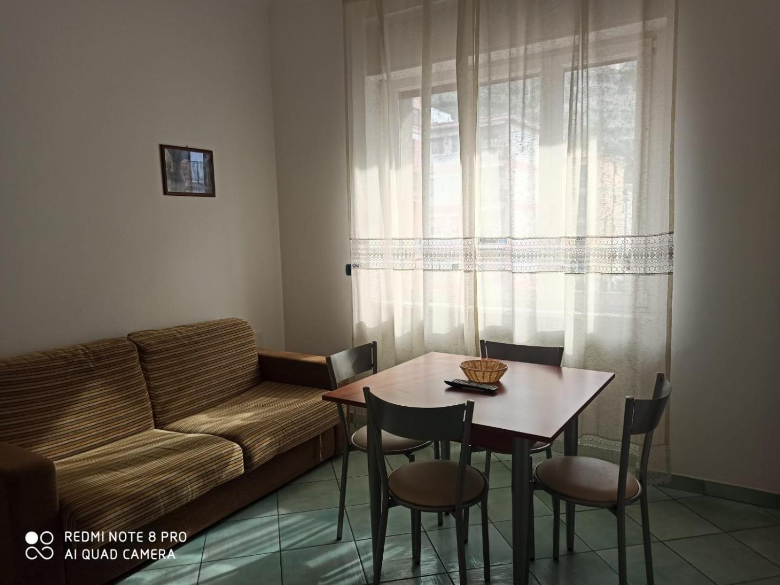 Budget Double Room photo 3
