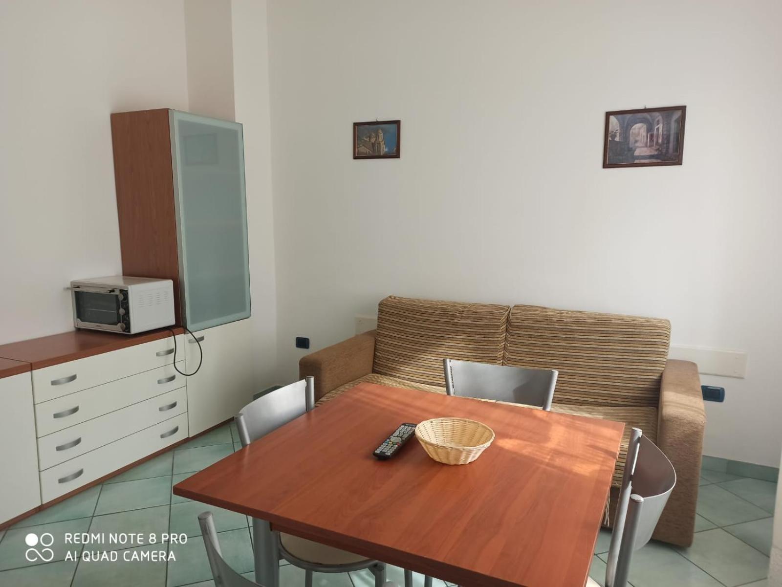 Budget Double Room photo 2