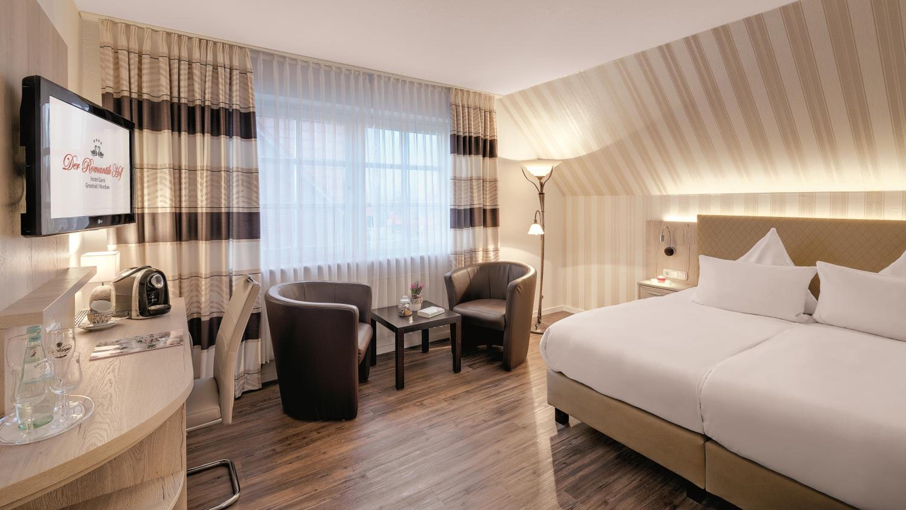 Premium Double Room photo 2