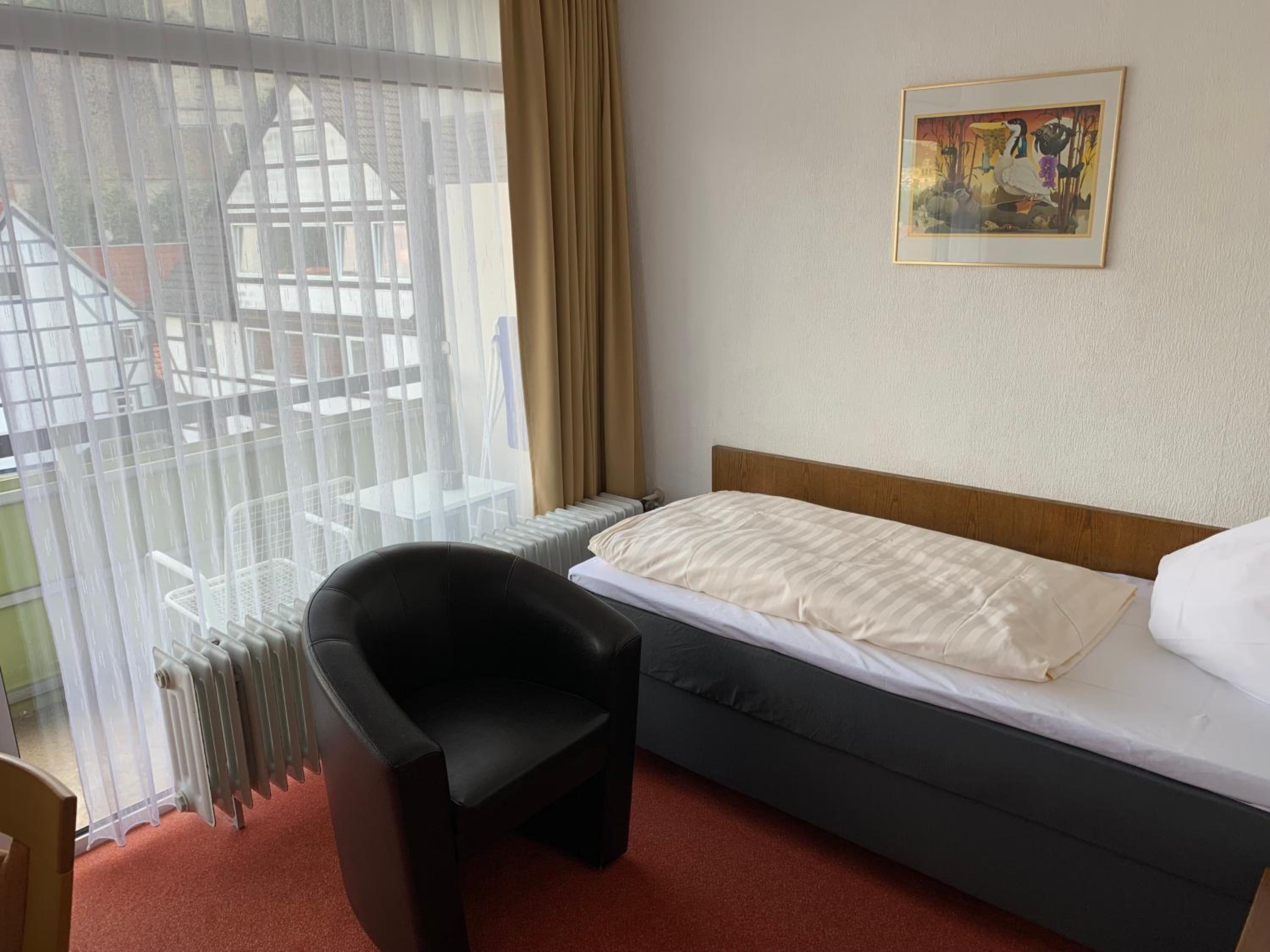 Single Room photo 3