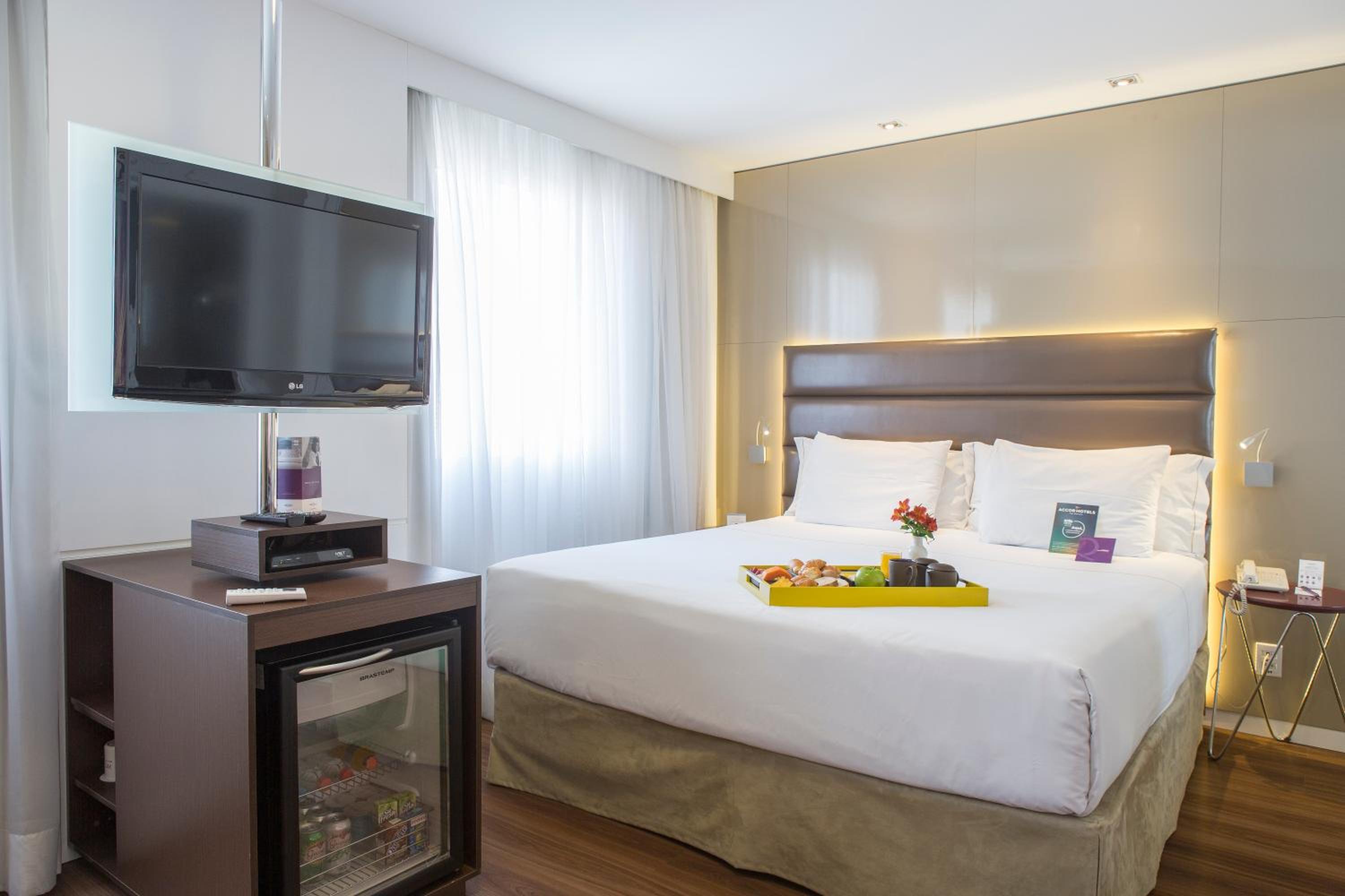Superior King Room - Photo 12