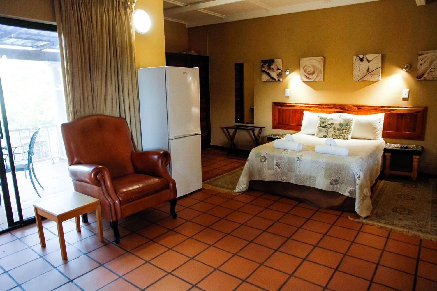 Superior Deluxe Double or Twin Room  - Photo 17
