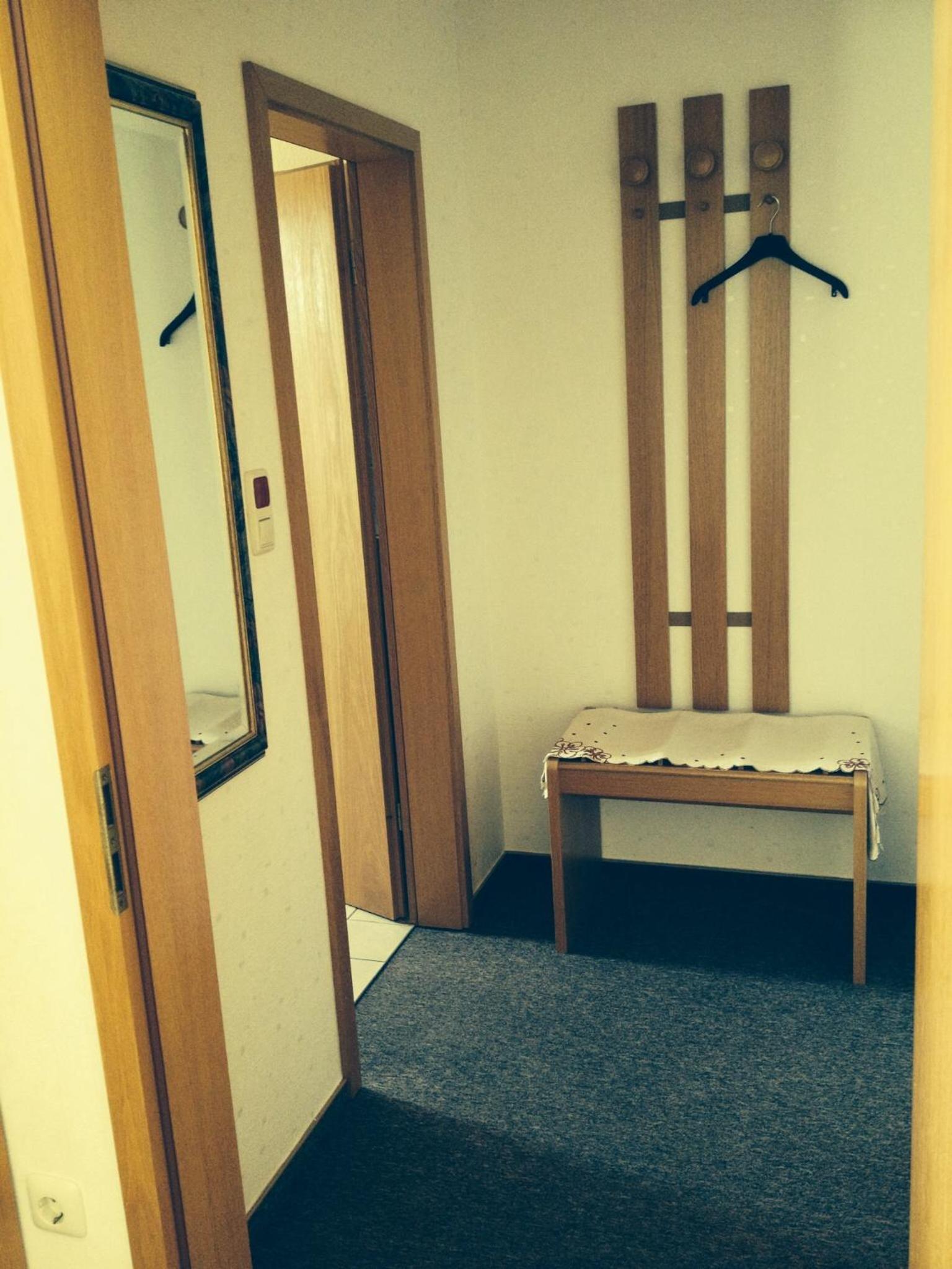Twin Room - Photo 6