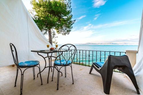 Apartment with Sea View photo 1