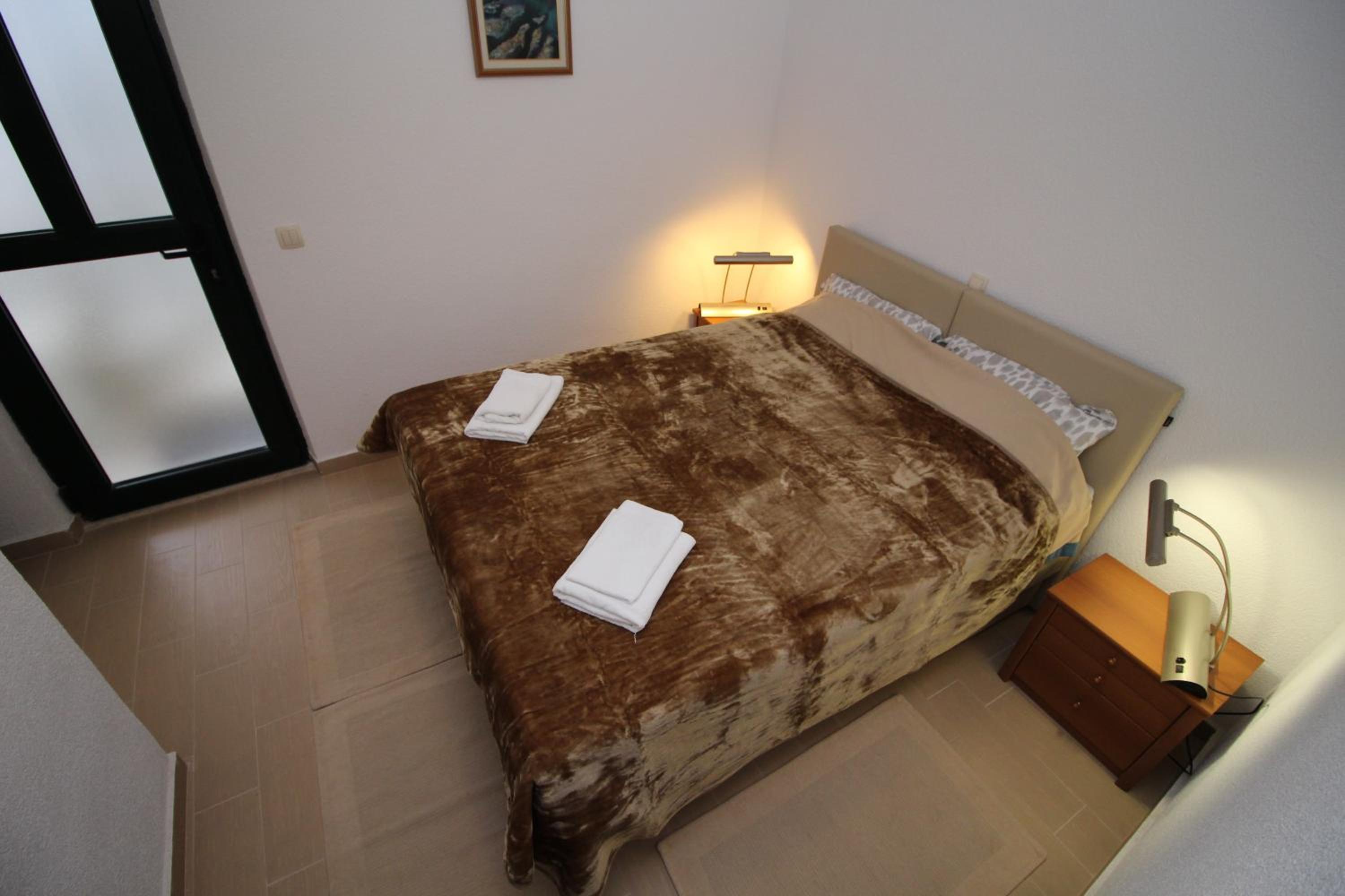 Duplex Two-Bedroom Apartment with Terrace photo 3