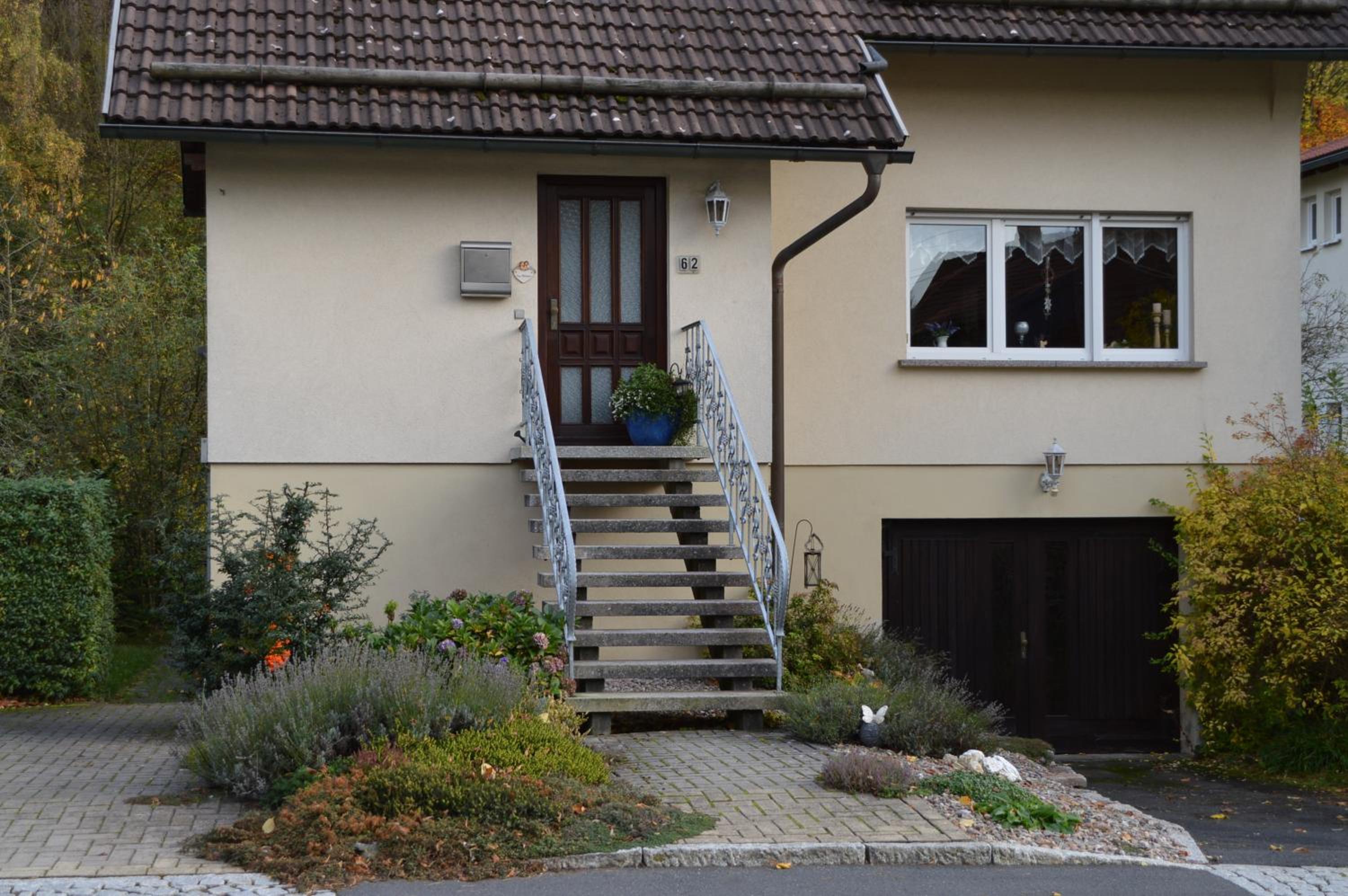 Three-Bedroom House photo 2