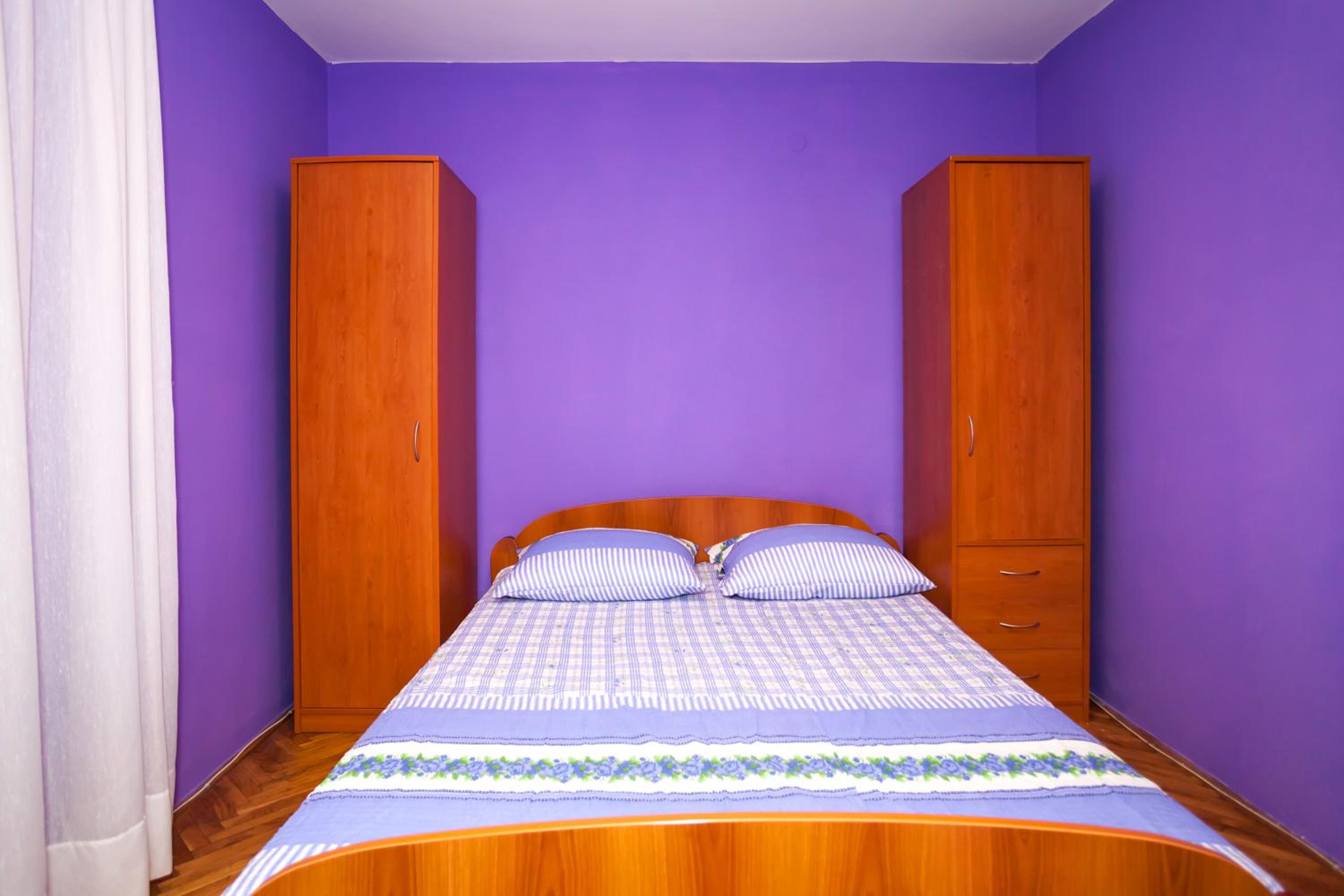 One-Bedroom Apartment (4 Adults)