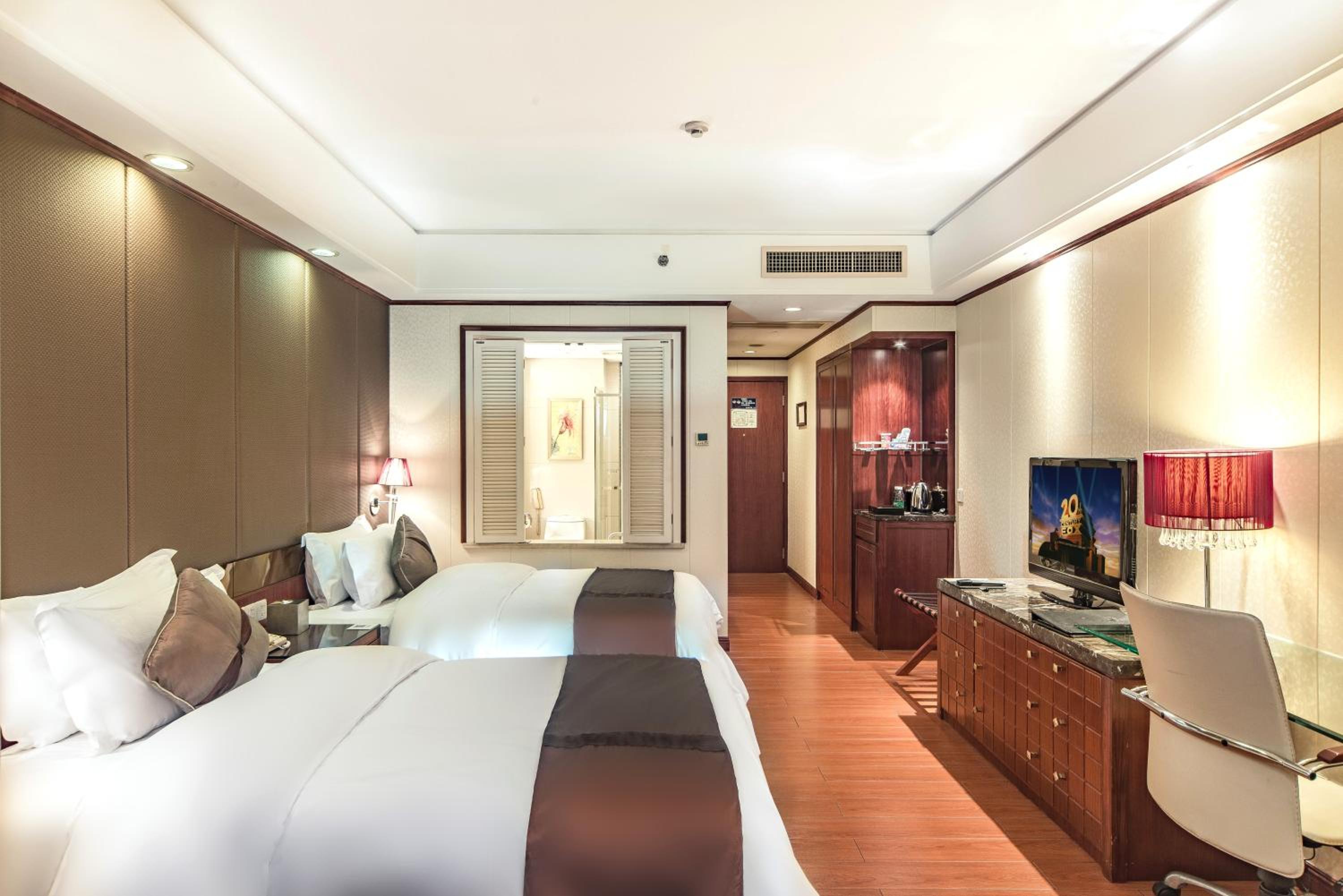 Deluxe Twin Room photo 1