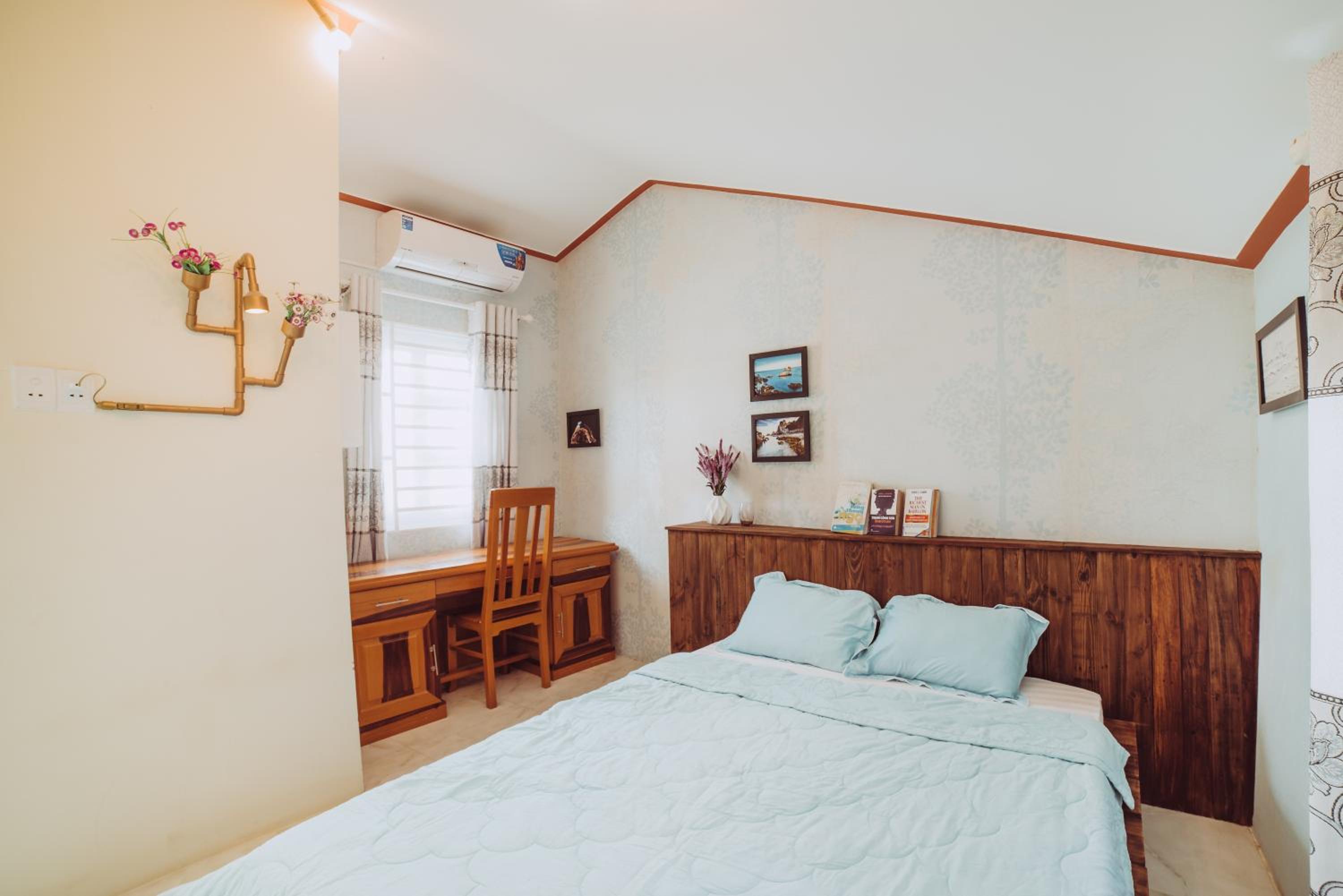 Double Room with Private External Bathroom photo 3