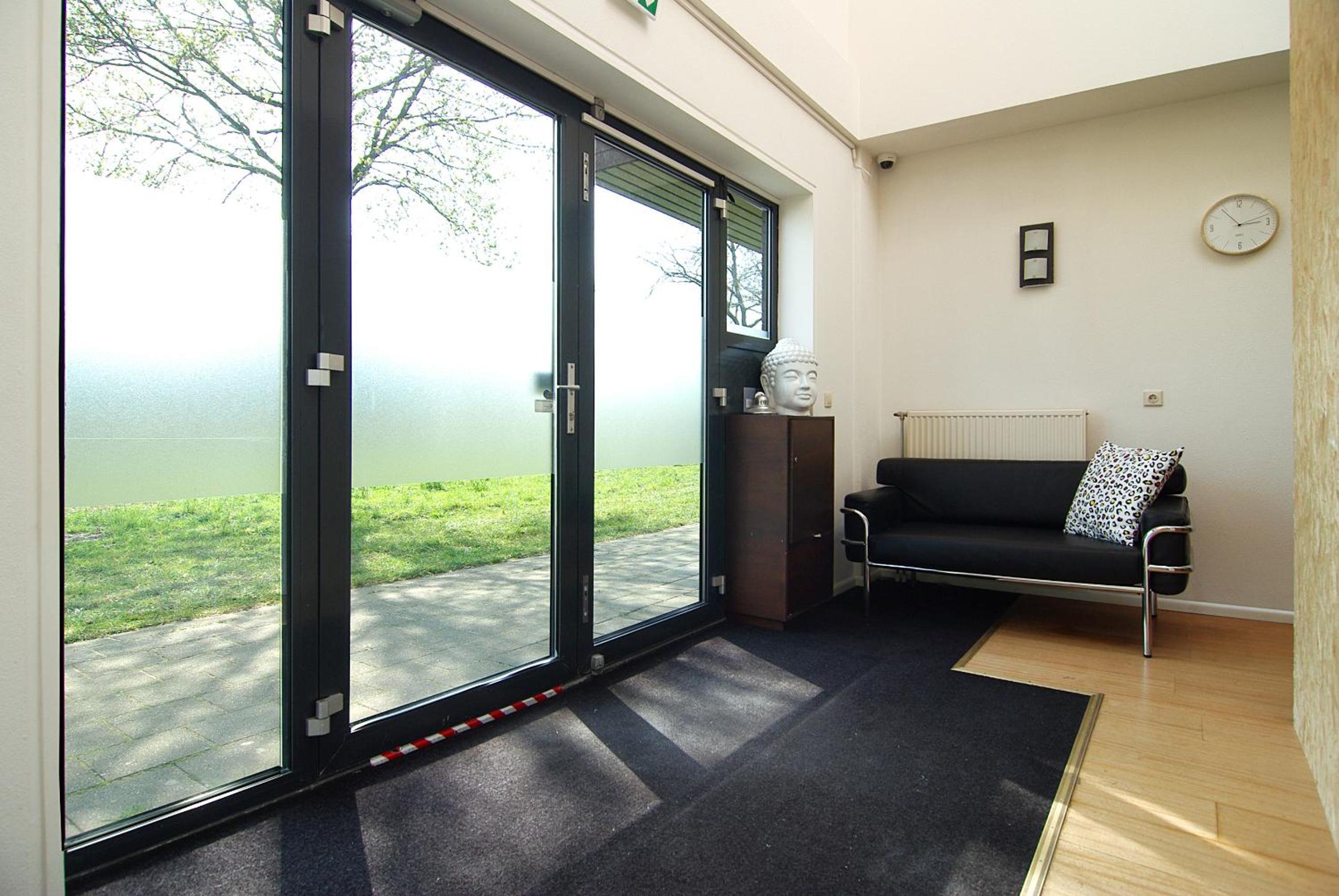 Apartment - Ground Floor photo 2