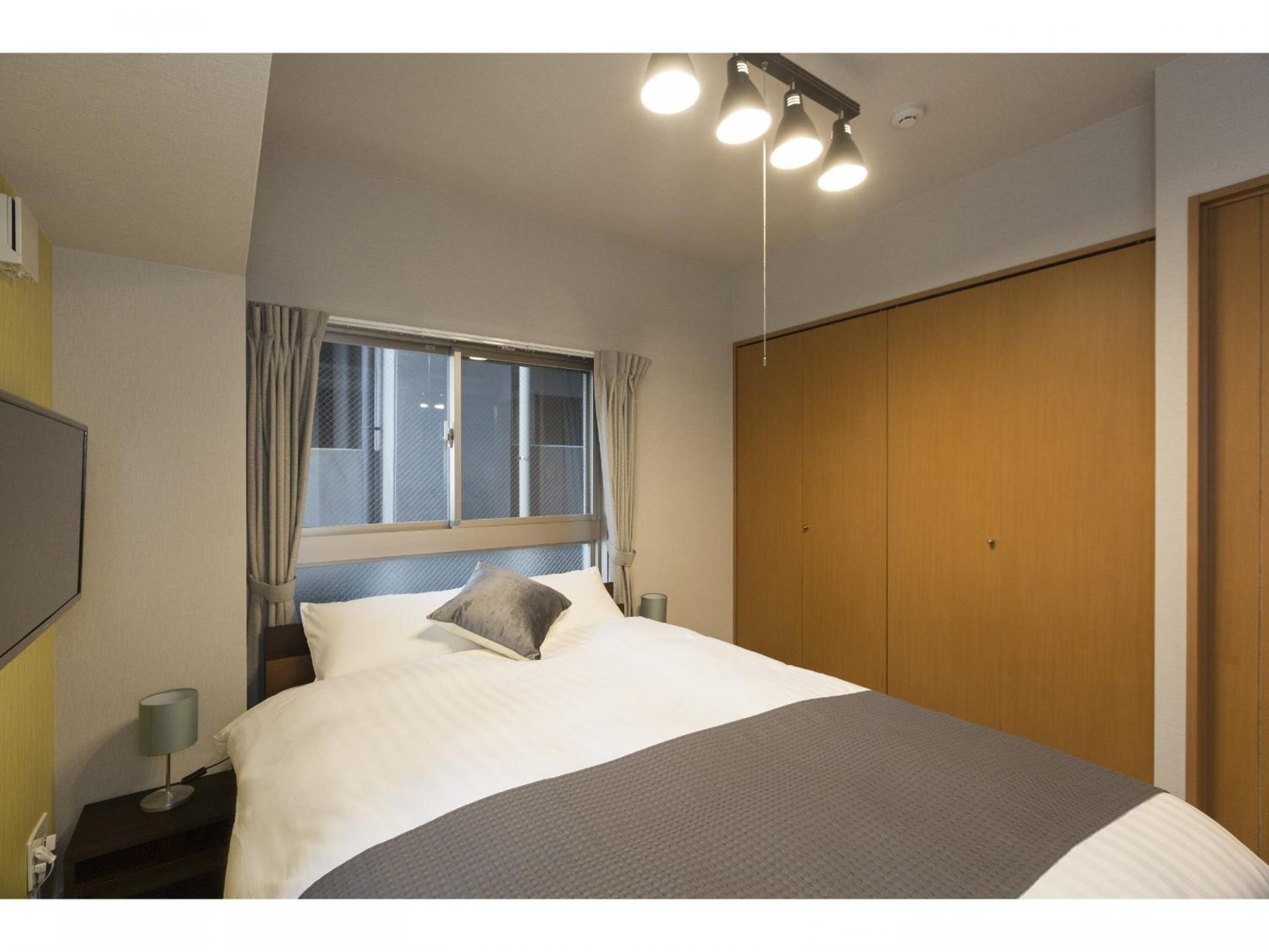 One-Bedroom Apartment - Photo 11