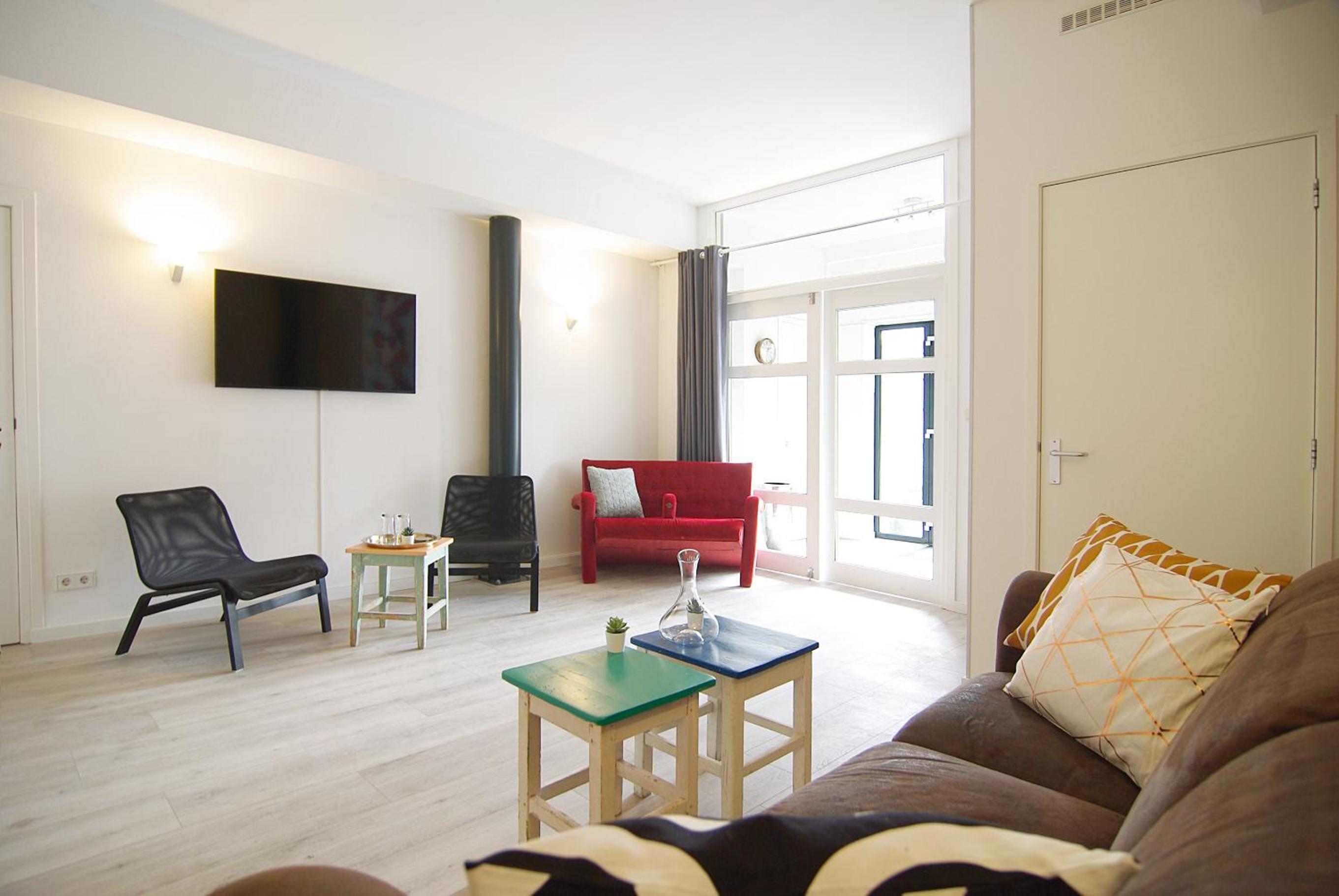 Apartment photo 1