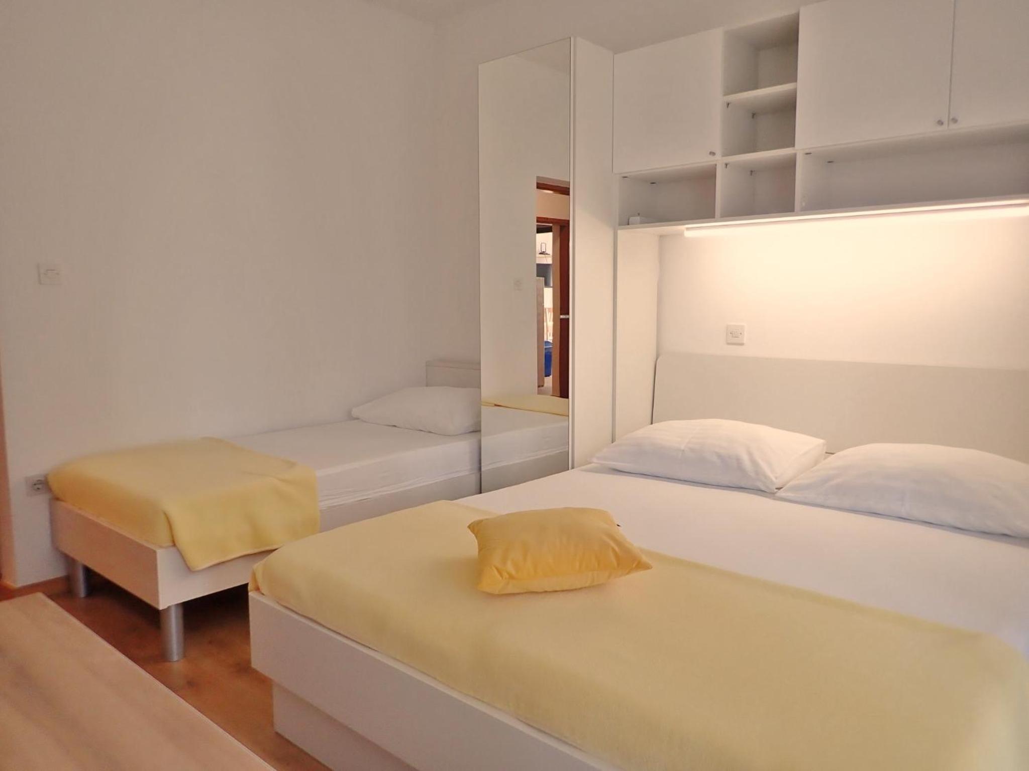 Standard Triple Room with Sea View photo 2
