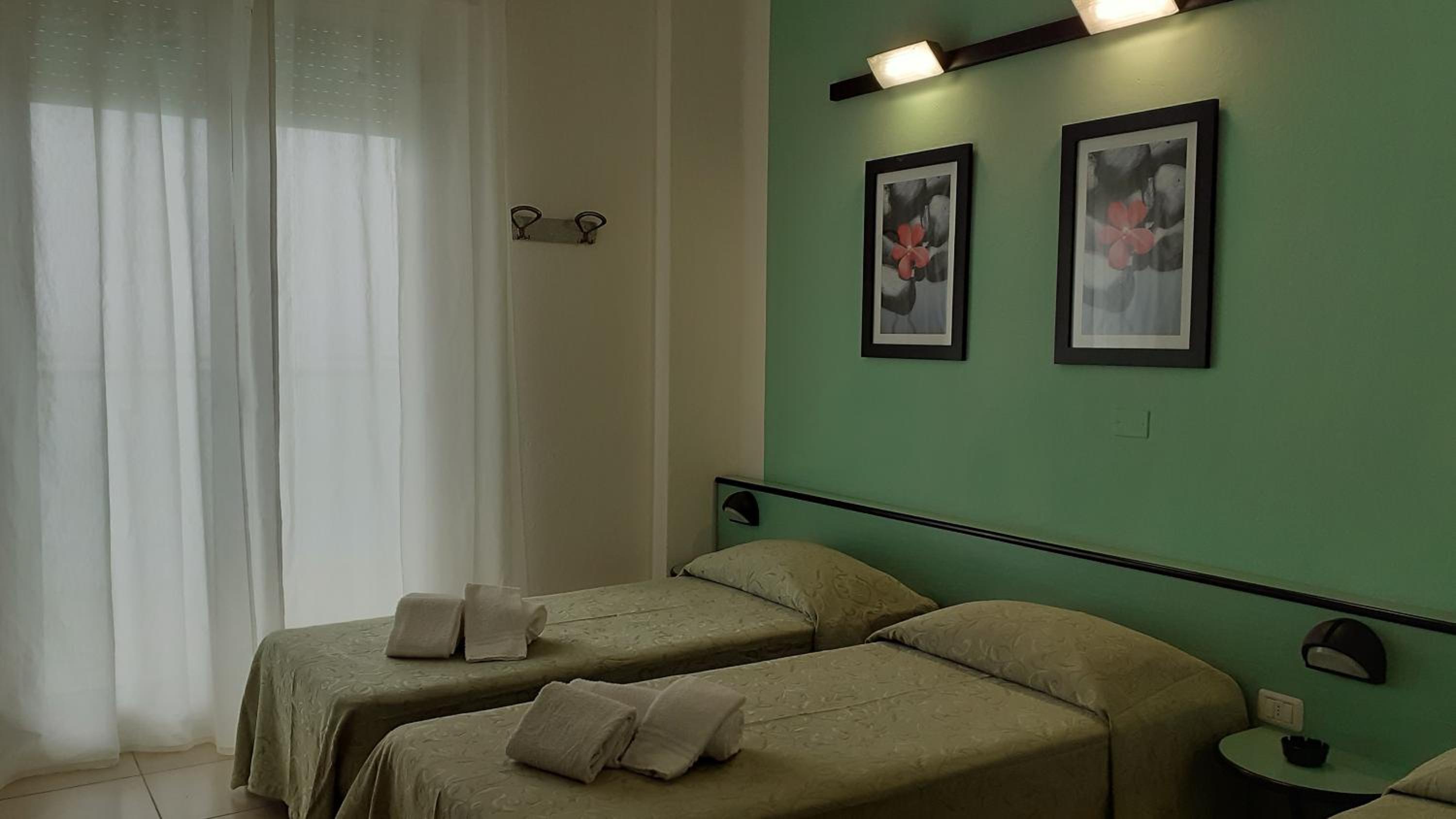 Comfort Double or Twin Room photo 2
