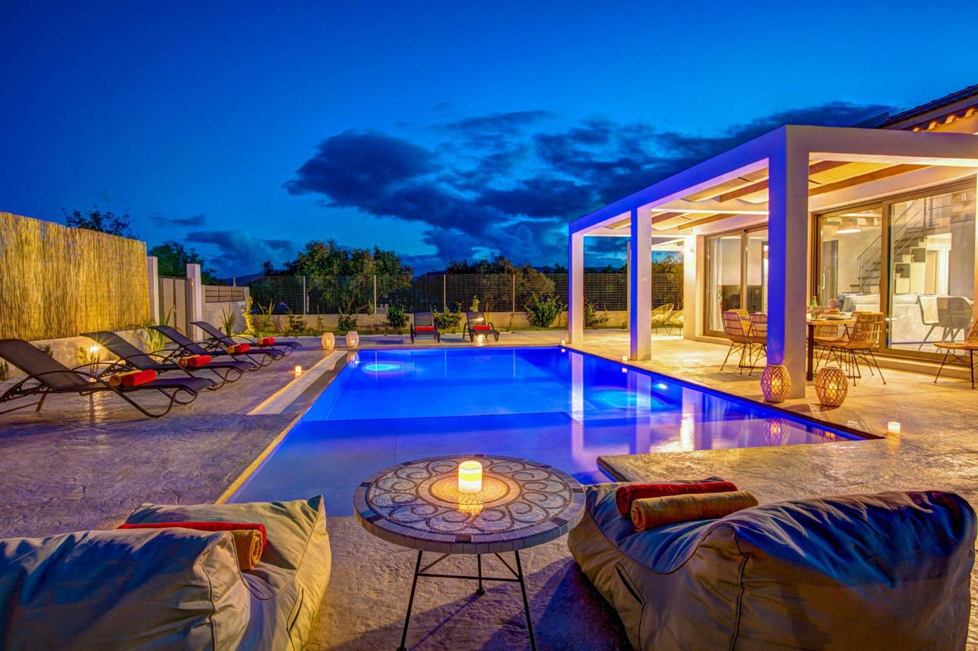 Villa photo 3