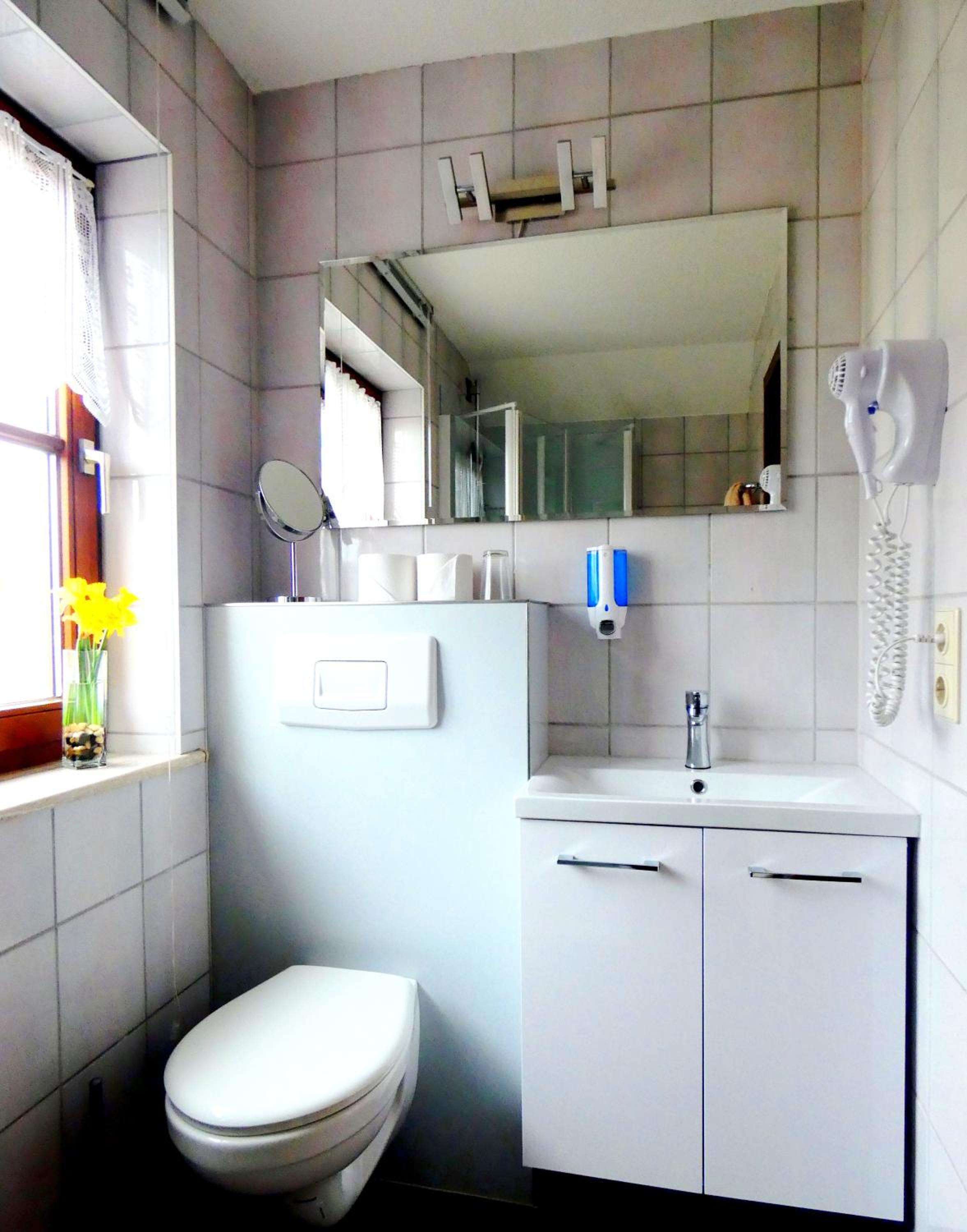 Double Room - Photo 8