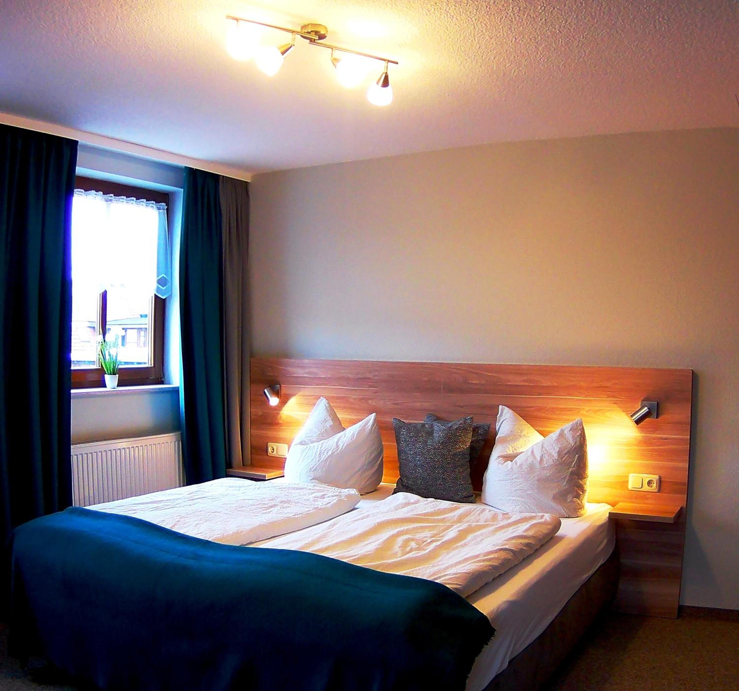 Double Room - Photo 9