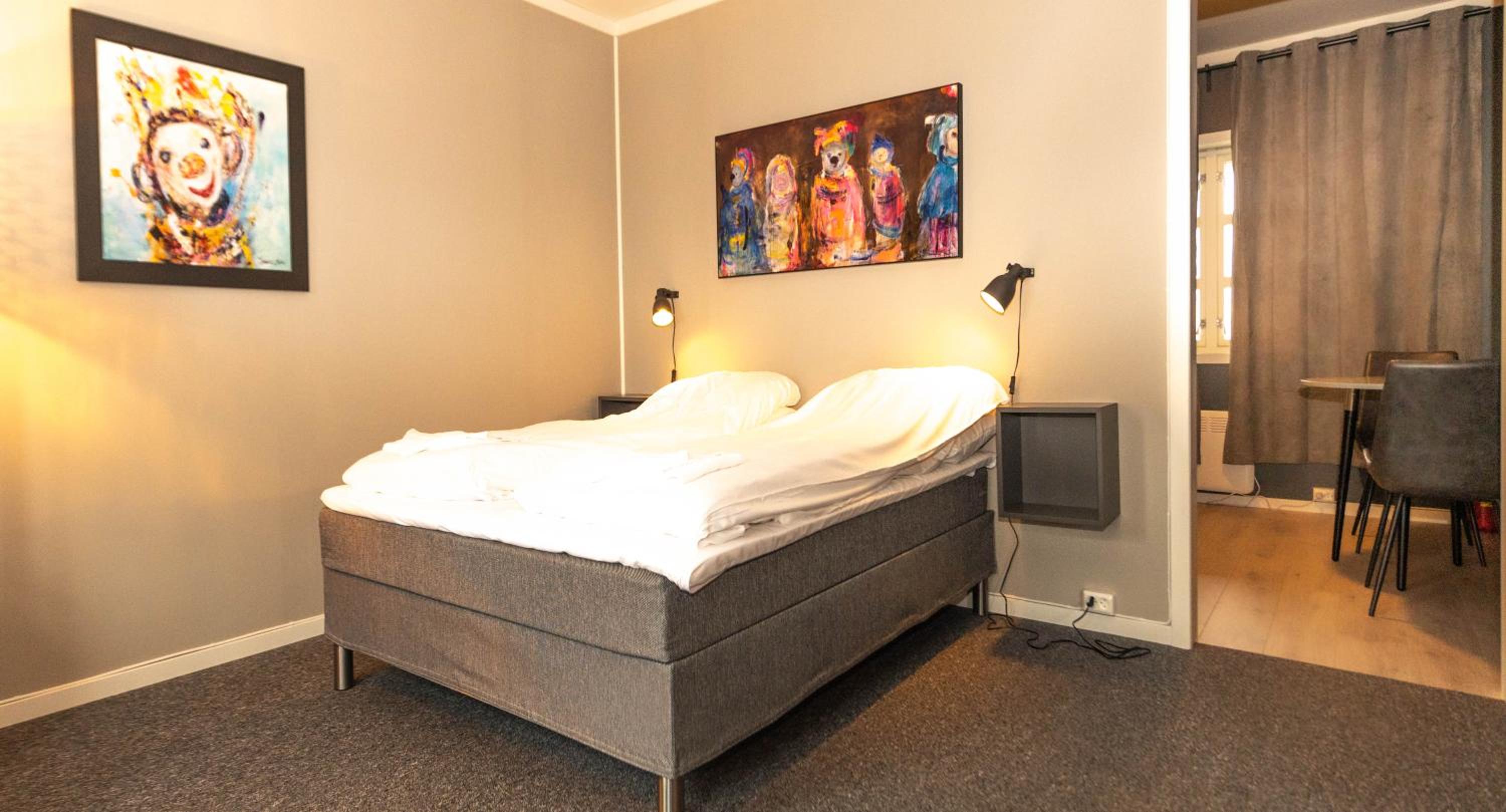 Double Room - Photo 4