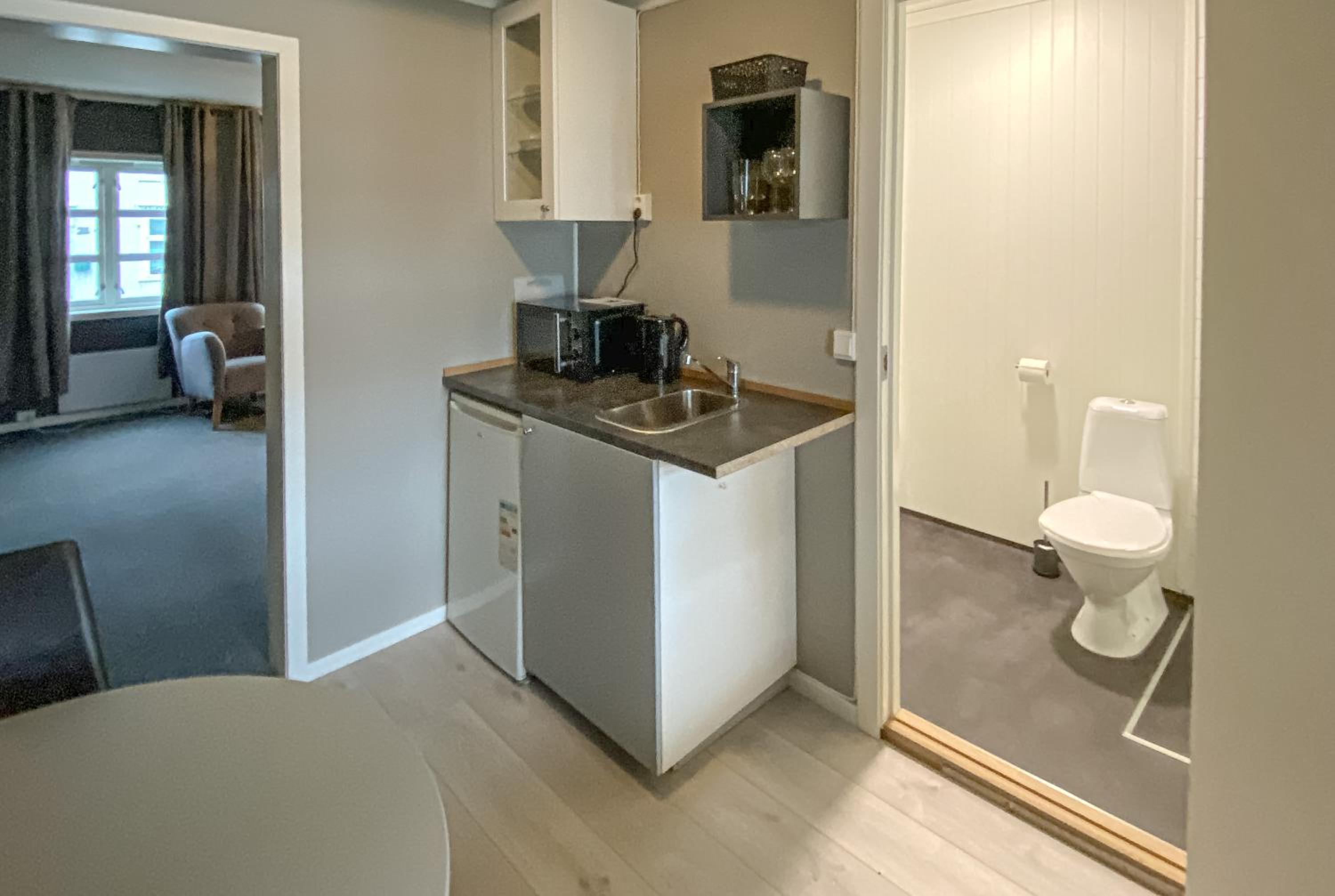 Double Room - Photo 22