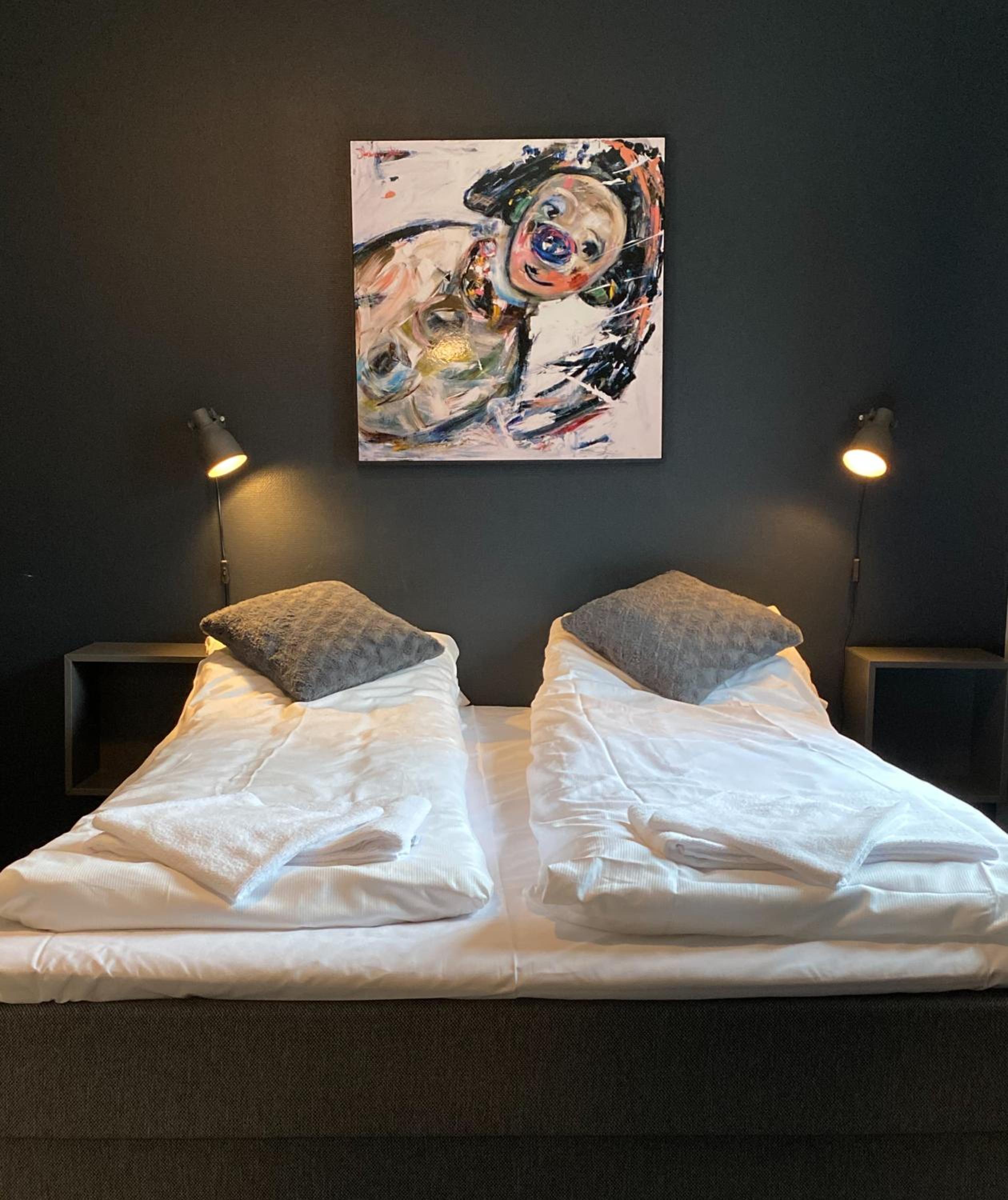 Double Room - Photo 16