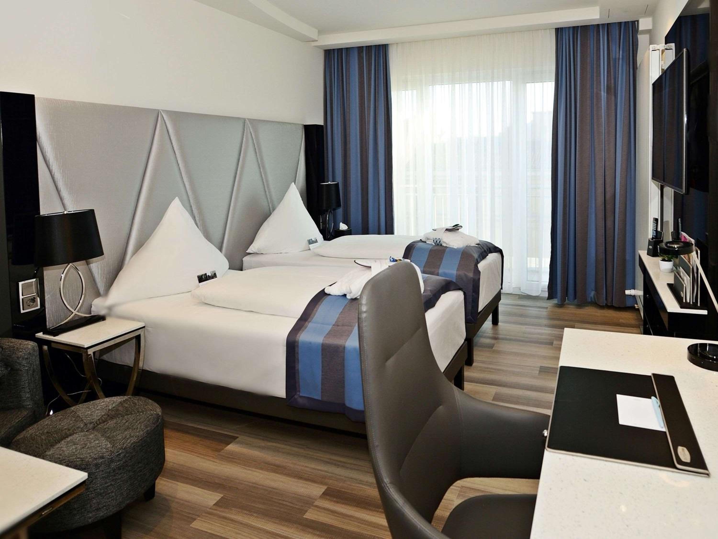 Superior Twin Room - Photo 1