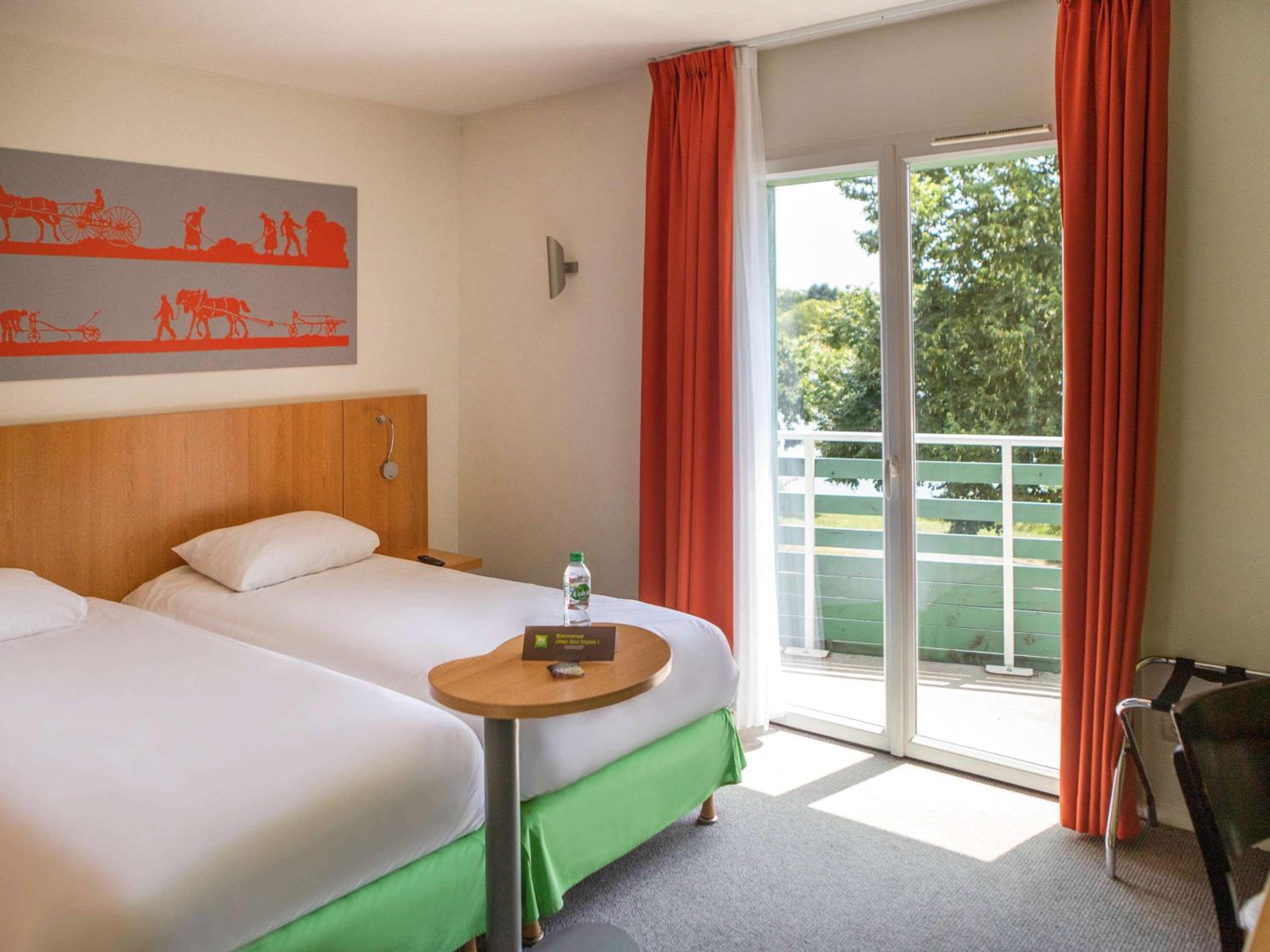 Standard Double Room - Lake Side photo 3