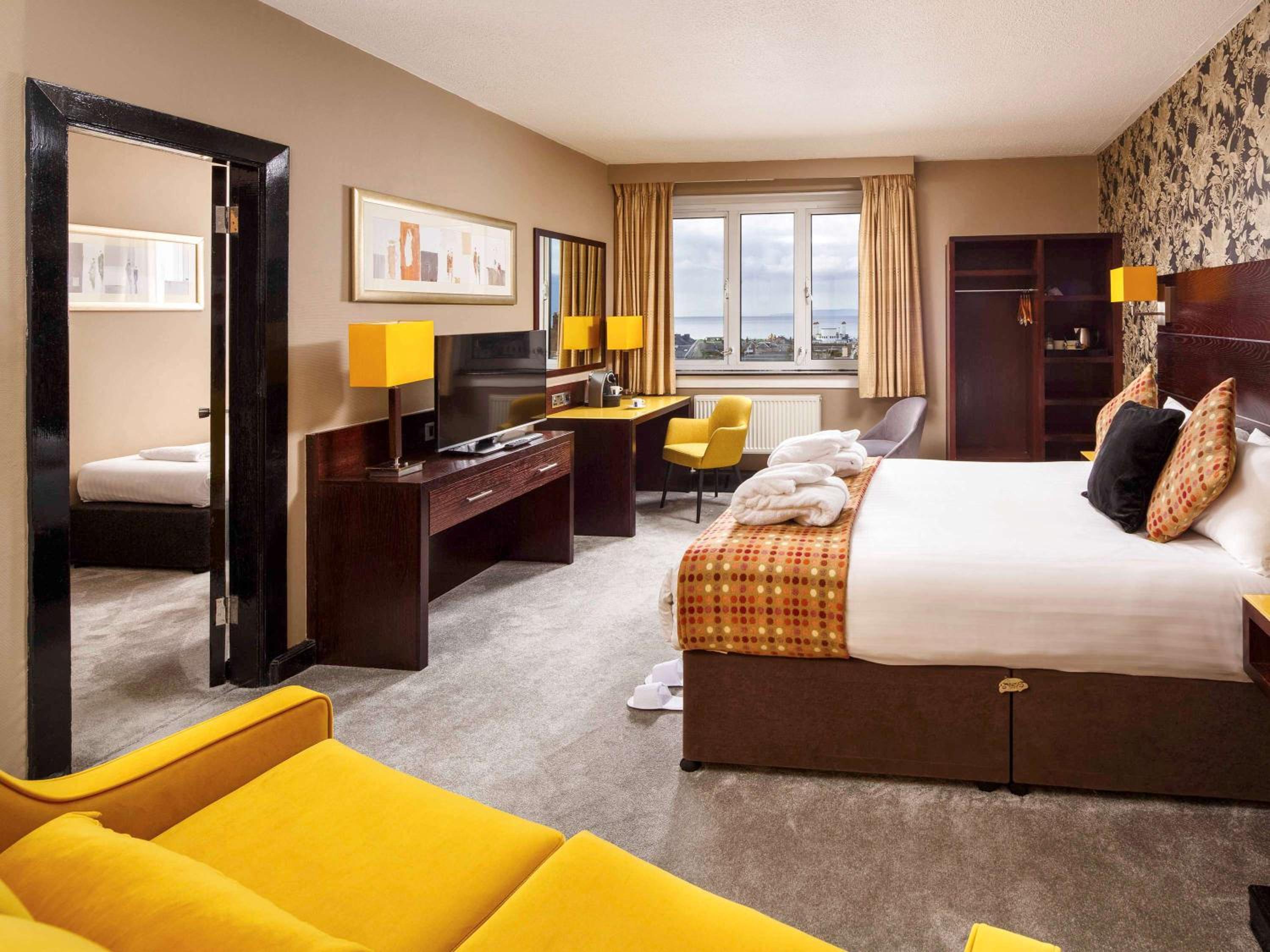 Superior Double Room with Sea View - Photo 1