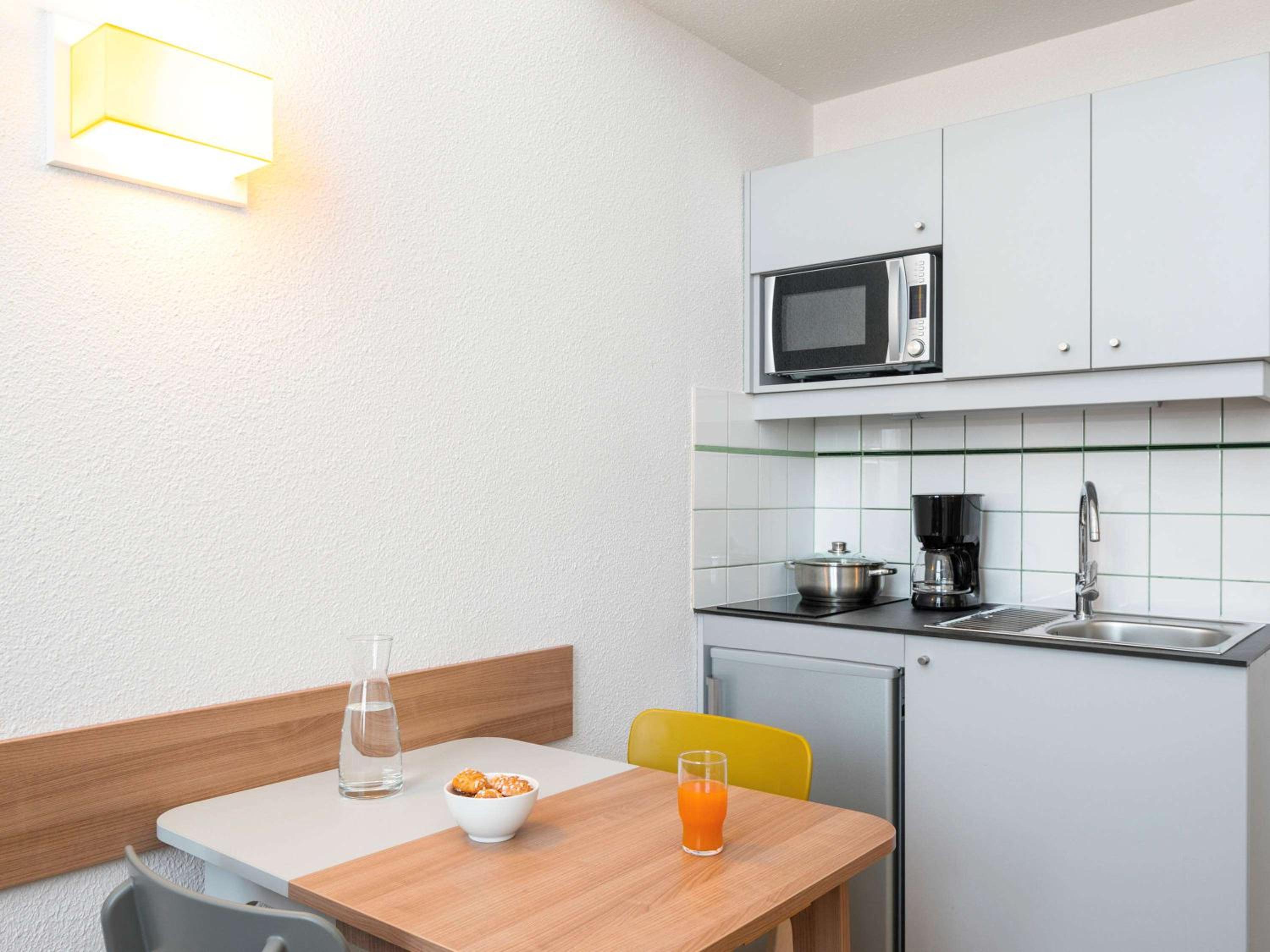 Studio (2 Adults) - Photo 5
