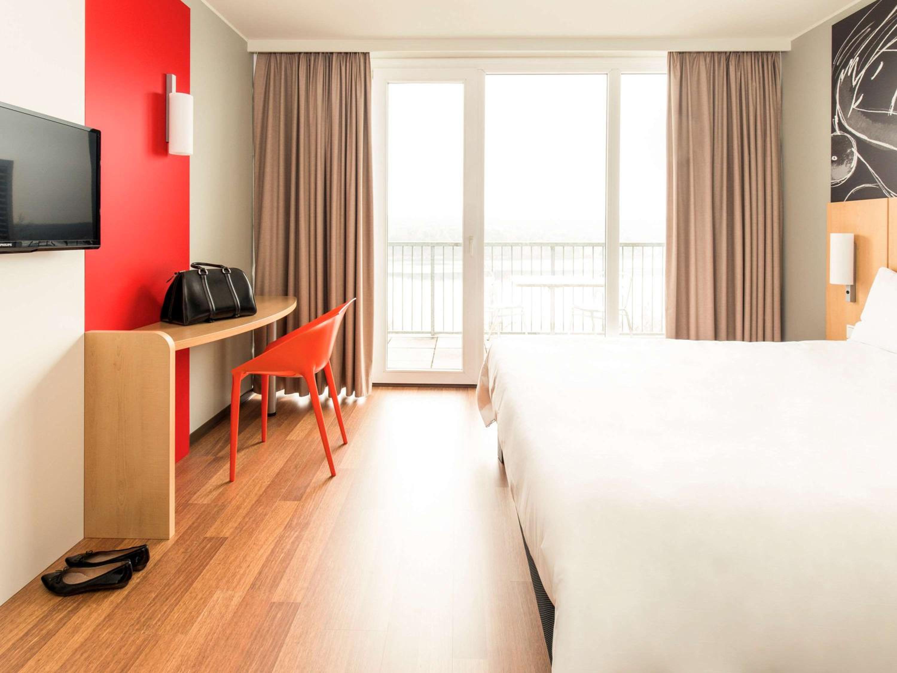 Superior Room with Balcony including a coffee machine
