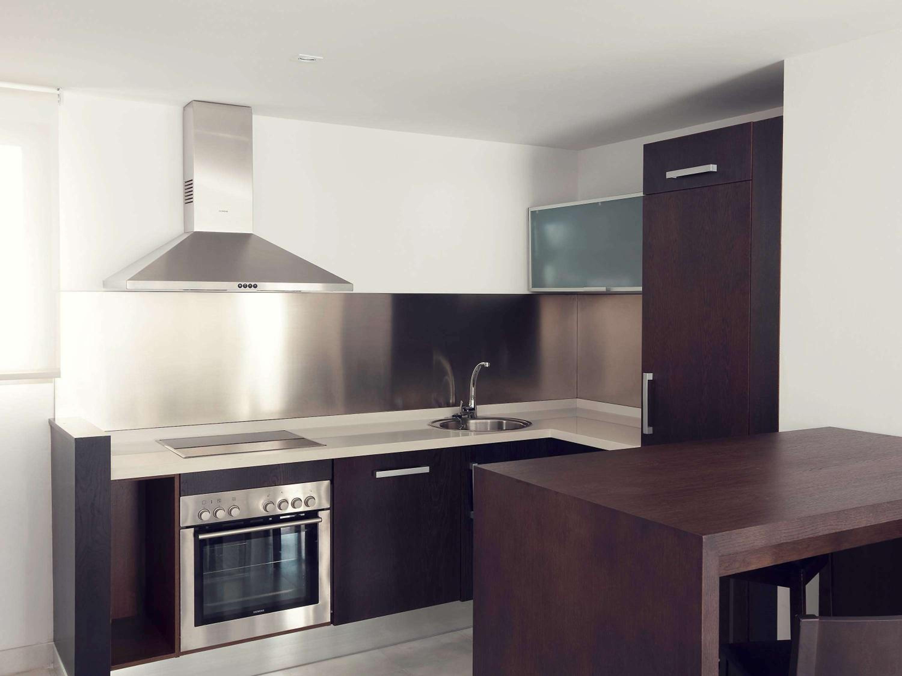 Two-Bedroom Apartment - Photo 3