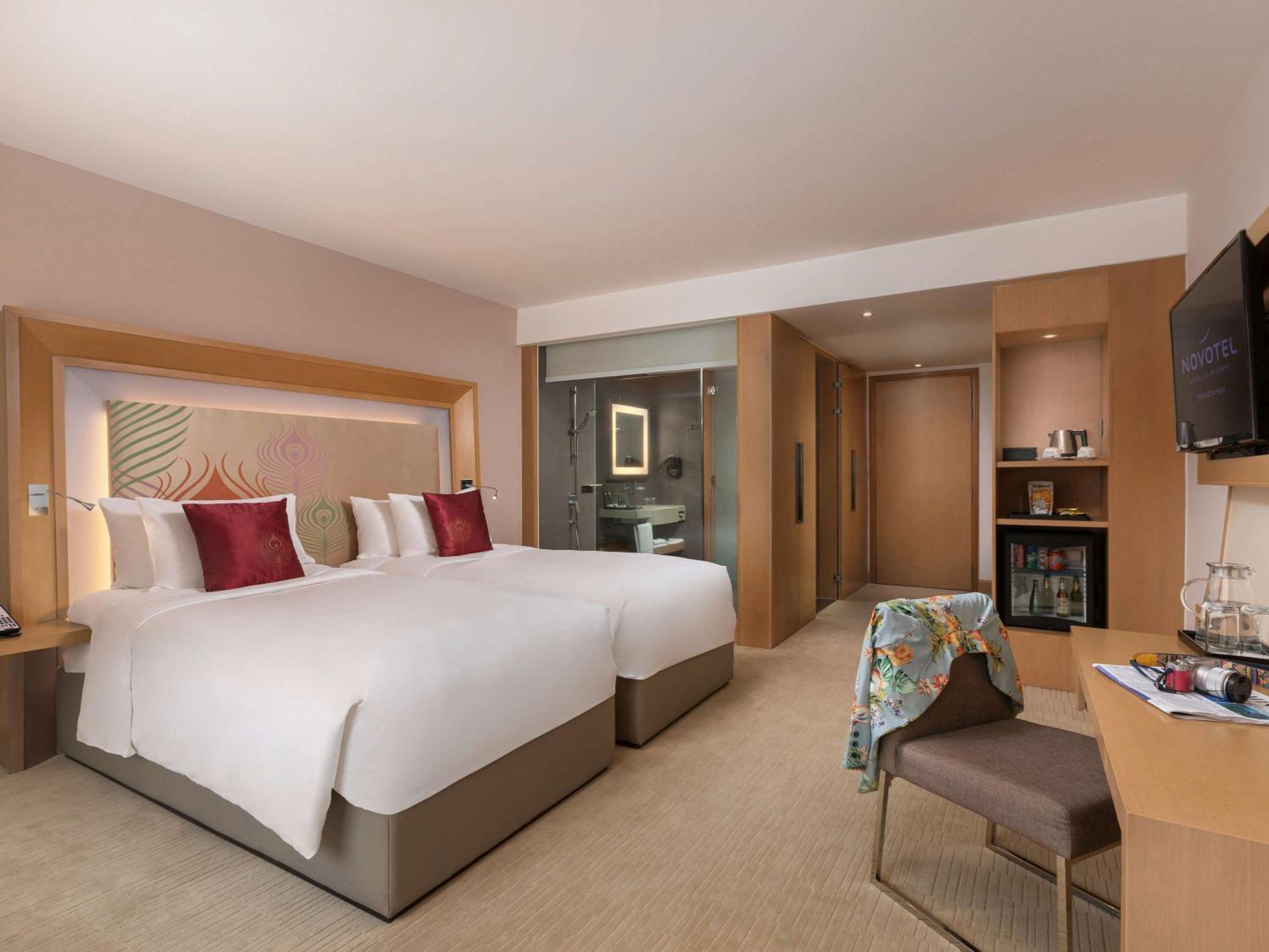 Deluxe Twin Room with Sofa
