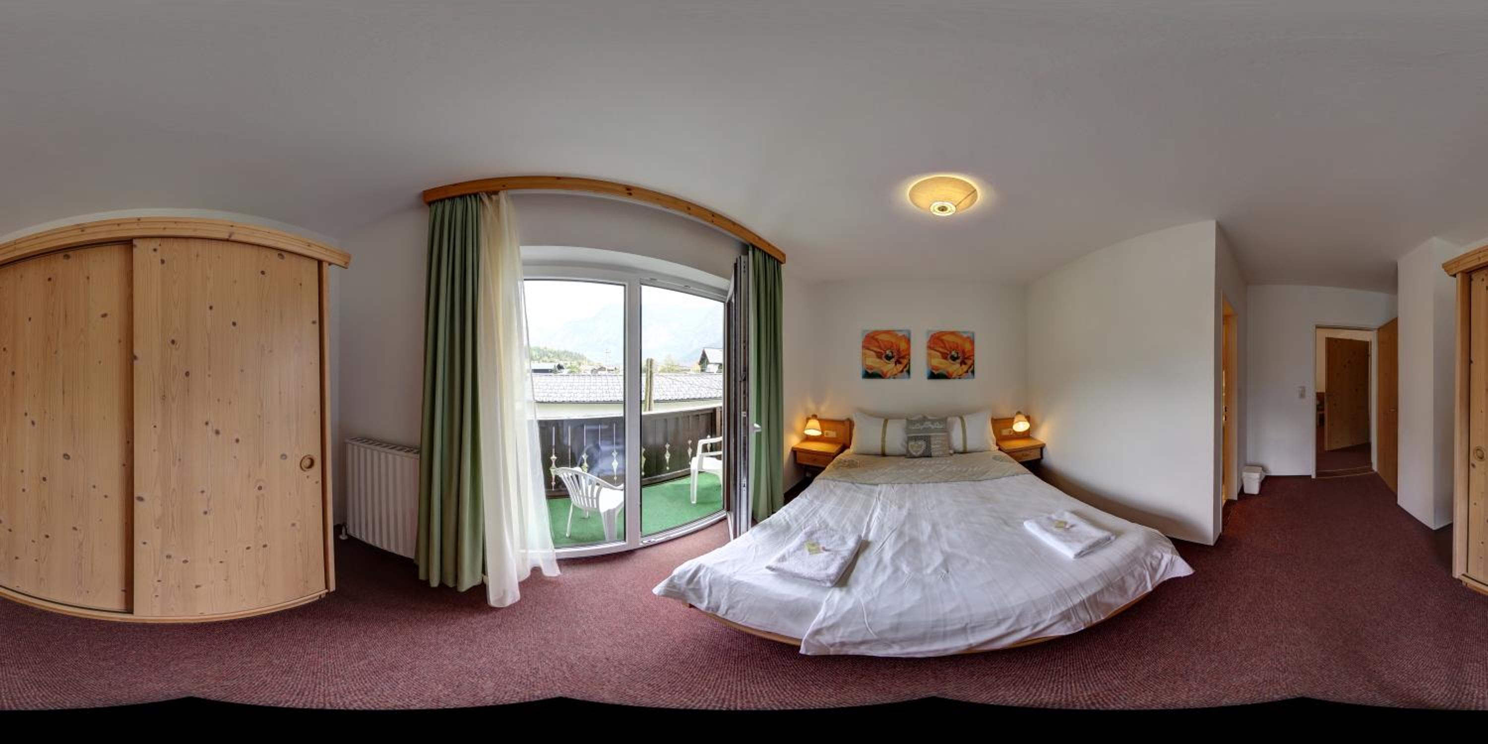 Apartment with Mountain View photo 1