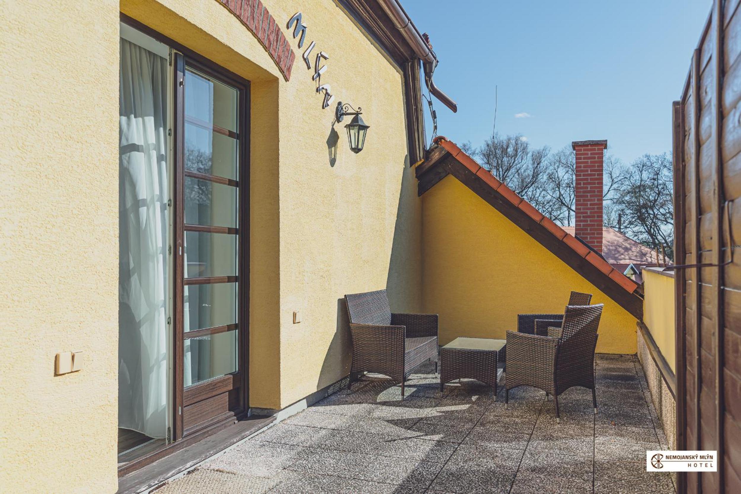 Apartment With Terrace photo 1