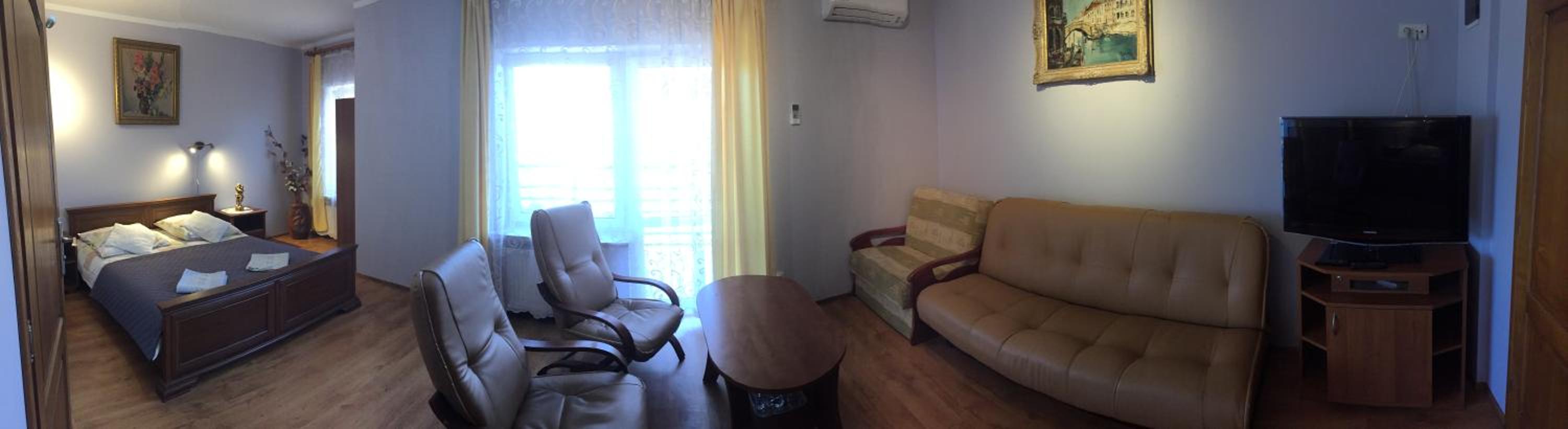 Quadruple Room - Photo 7