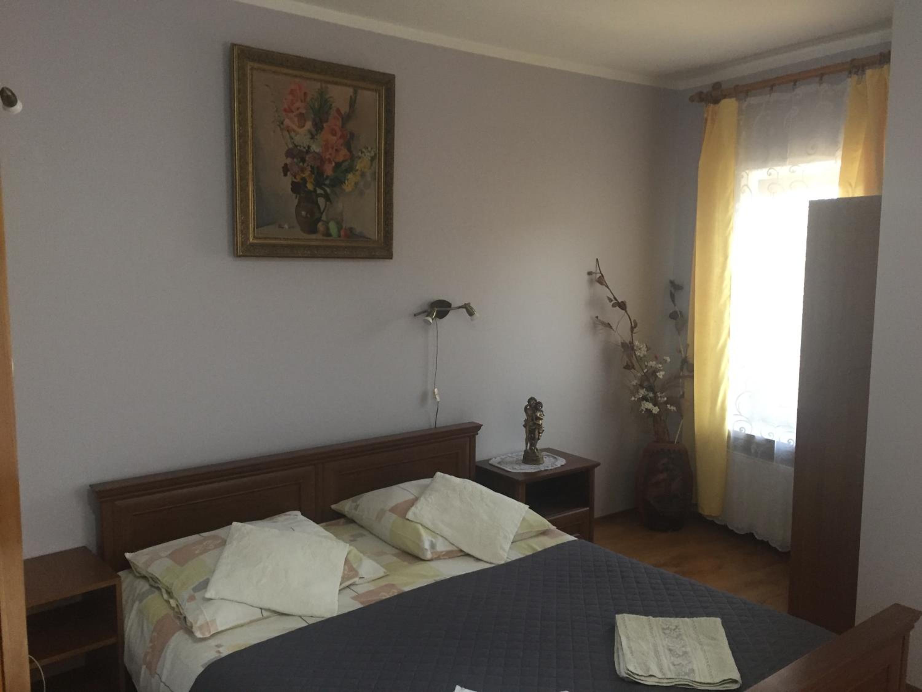 Quadruple Room - Photo 9
