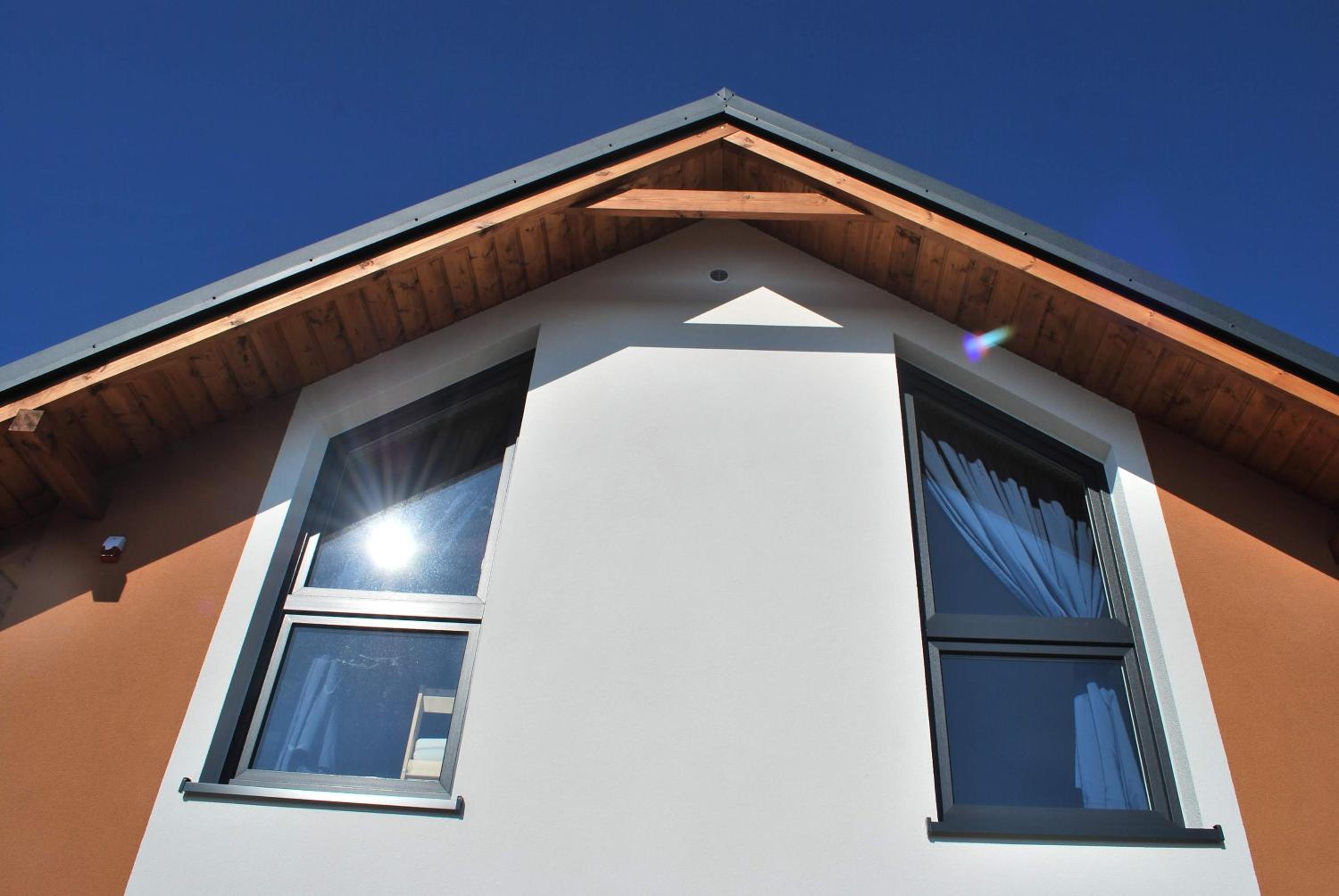 Two-Bedroom House photo 3