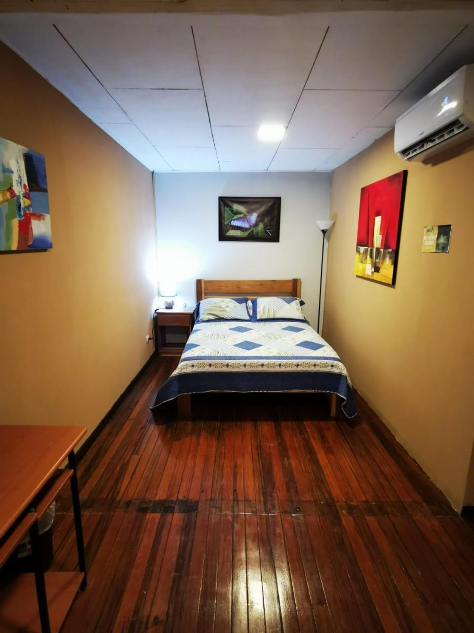 Deluxe Queen Room photo 3