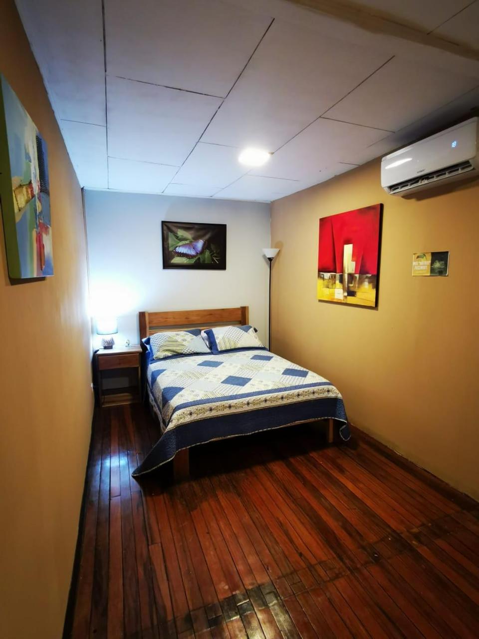 Deluxe Queen Room photo 2