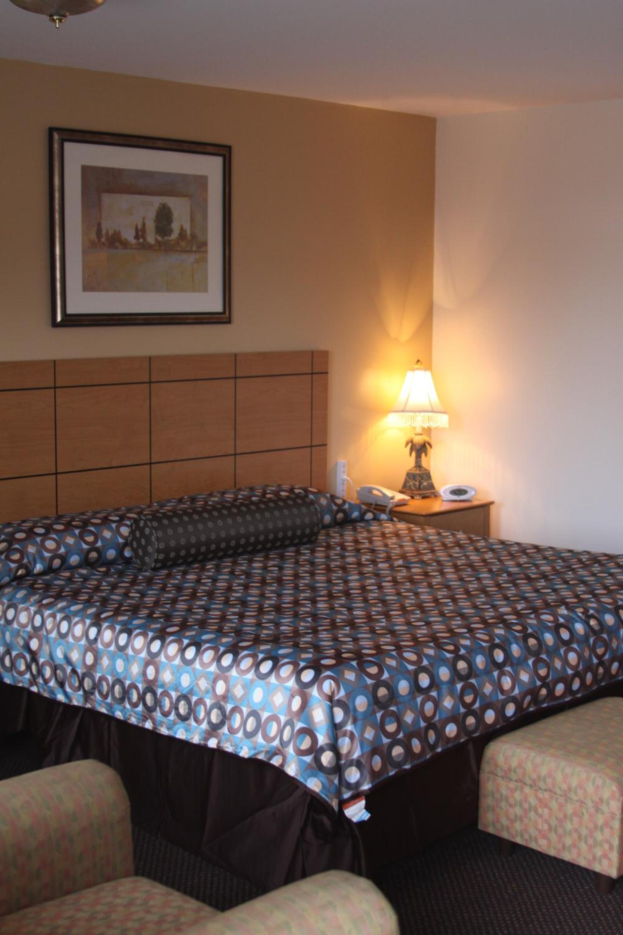 Standard King Room - Non-Smoking  photo 2