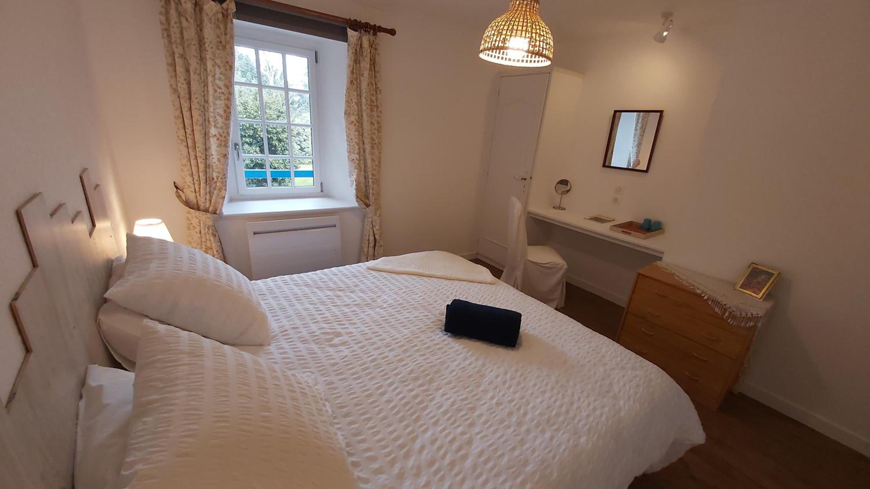 Small Double Room - Photo 9