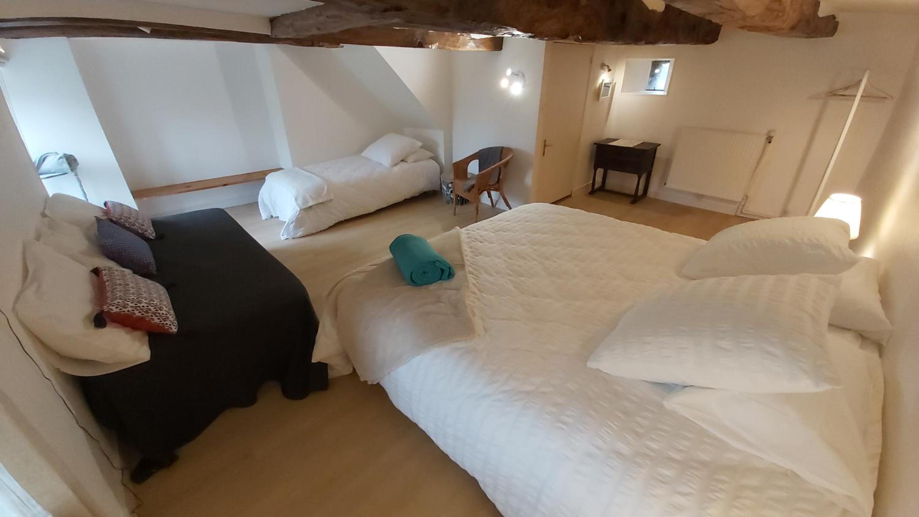 Family Suite - Photo 7