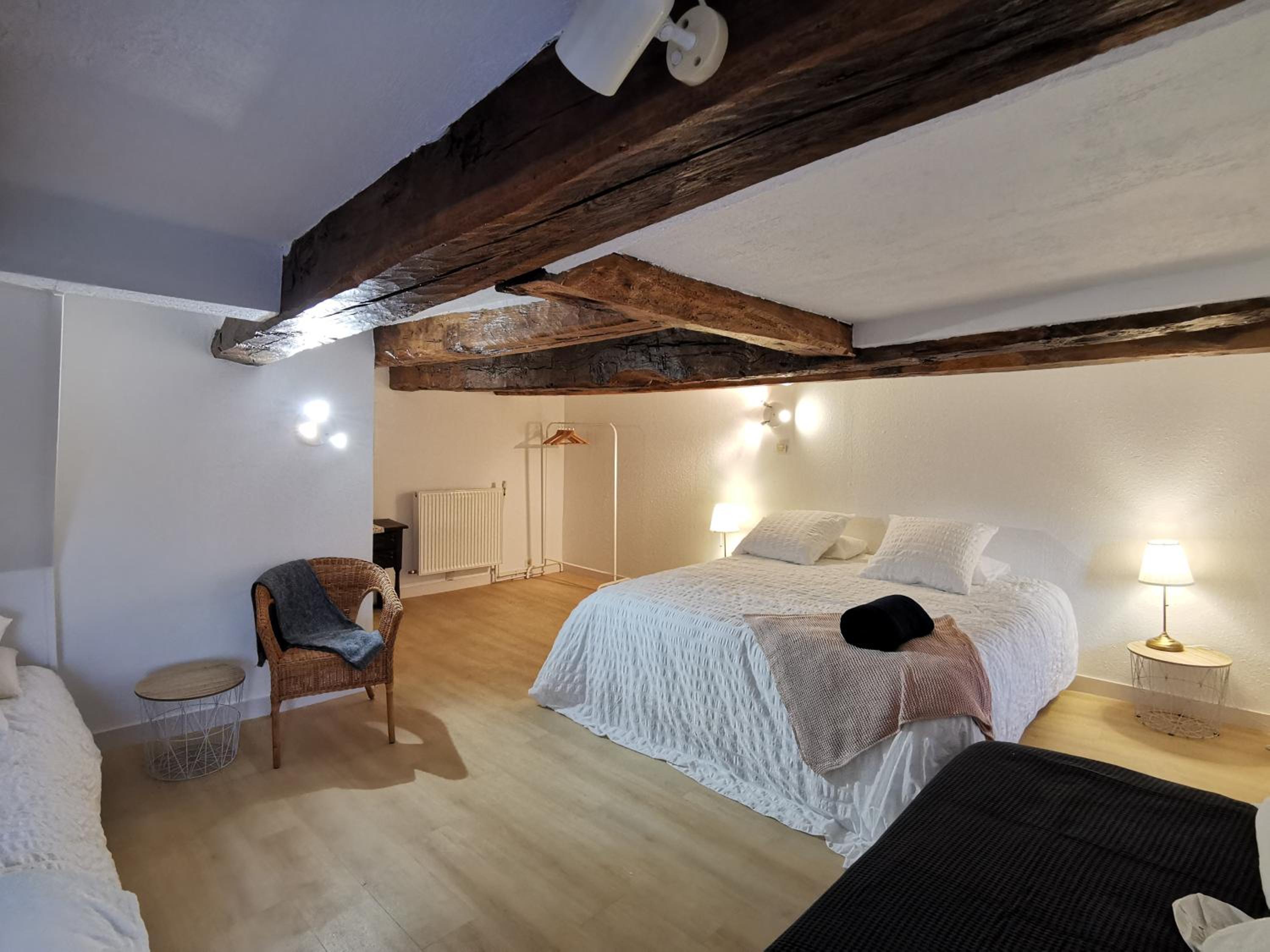 Family Suite - Photo 11