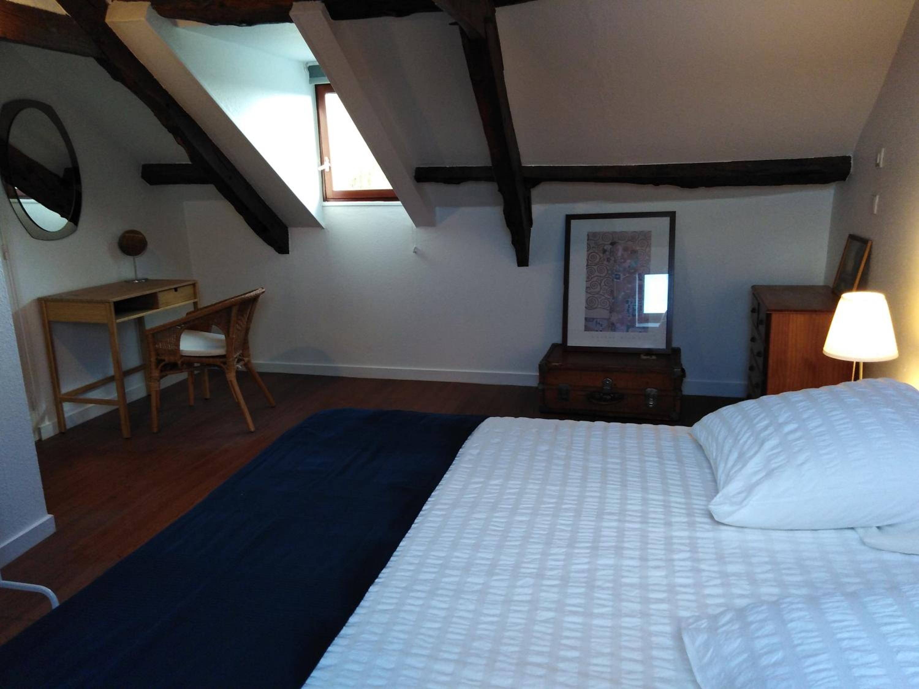 Suite with Garden View - Photo 7