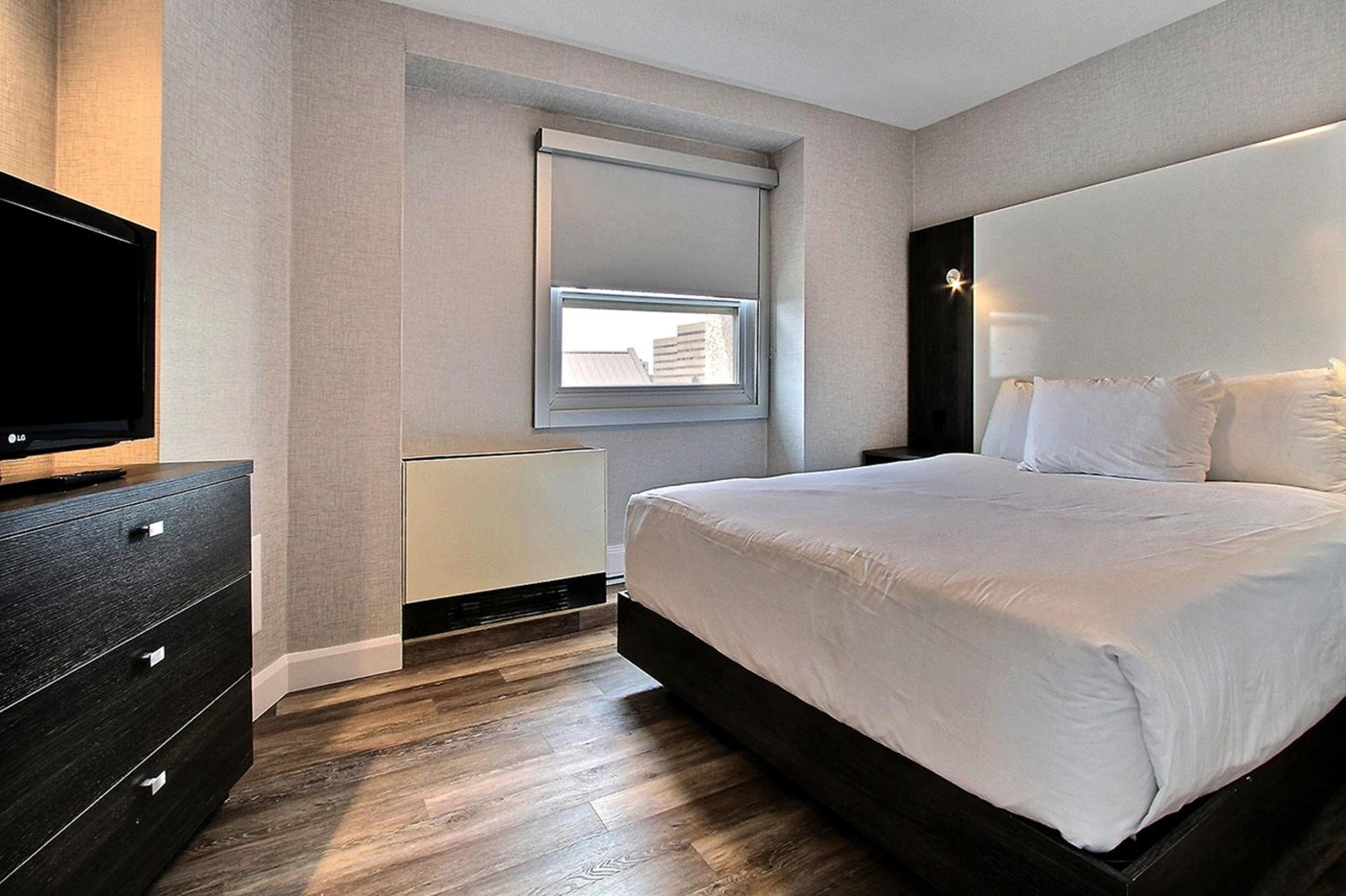 Junior Suite, 1 King Bed