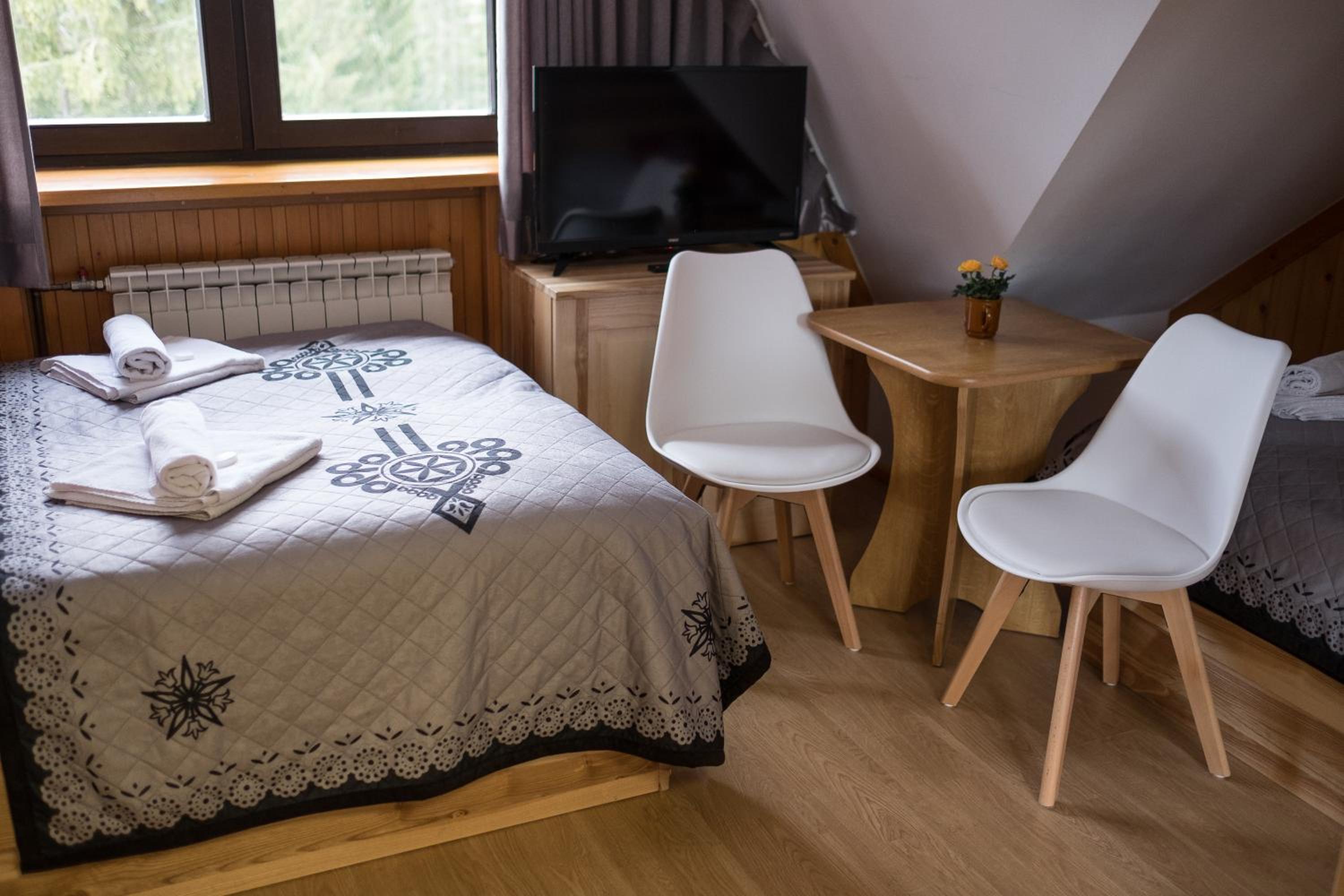 Triple Room with Private Bathroom