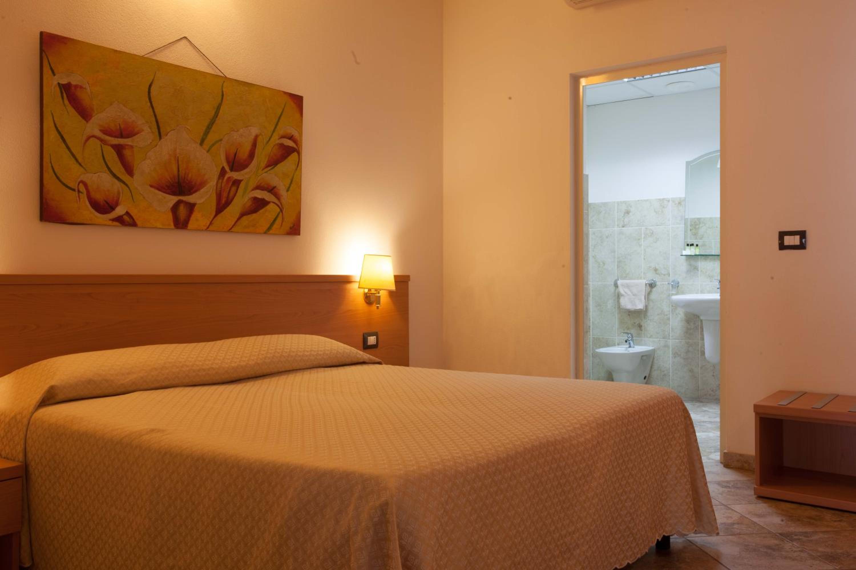 Superior Double or Twin Room photo 1