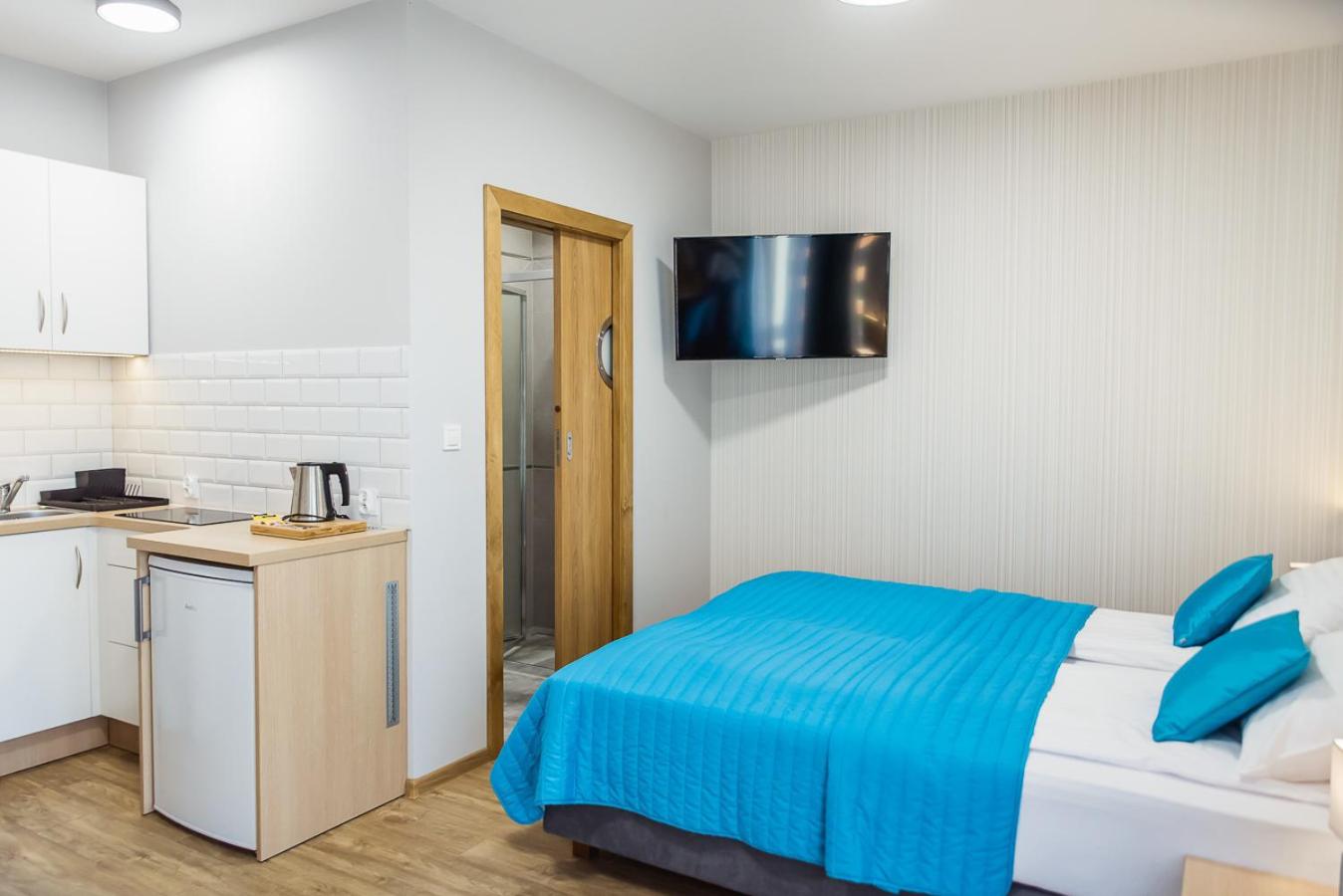 Triple Room with Terrace photo 2